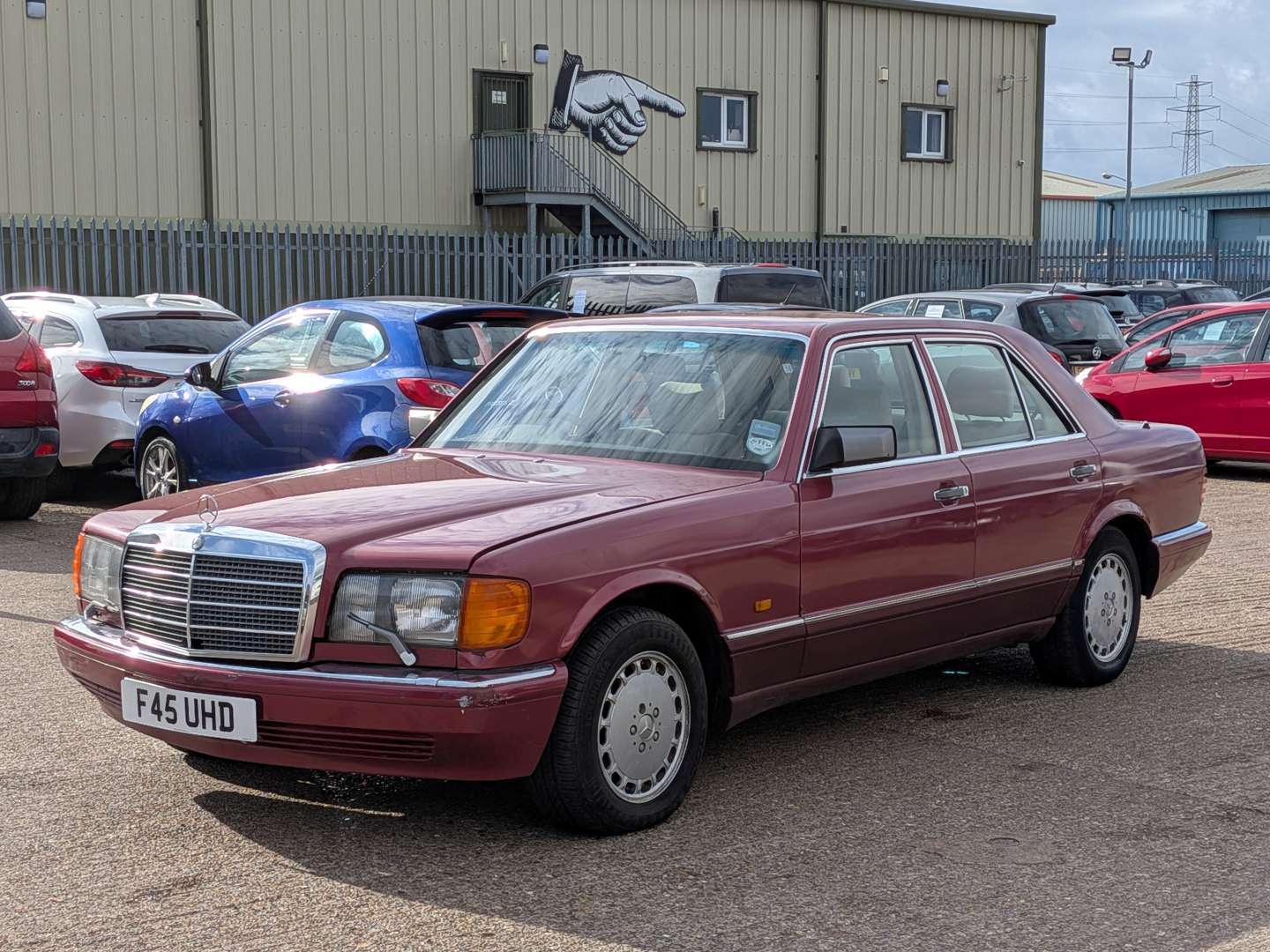 <p>1988 MERCEDES 300SE W126 AUTO</p>