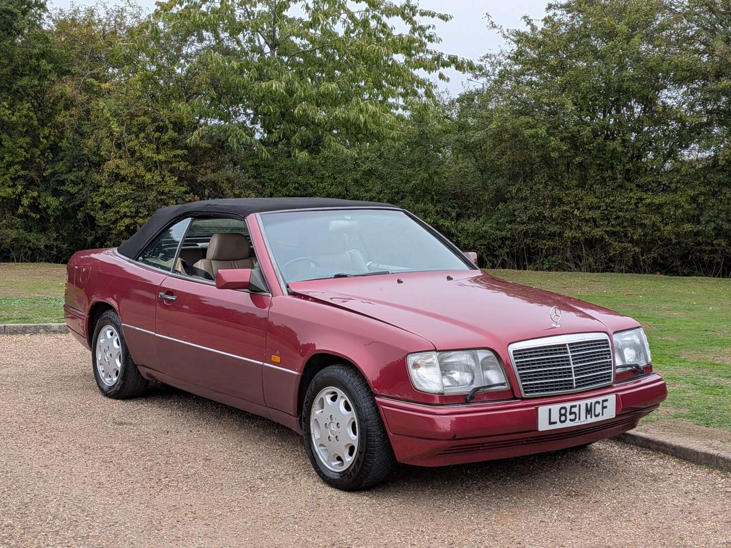 <p>1994 MERCEDES E320 W124 AUTO</p>