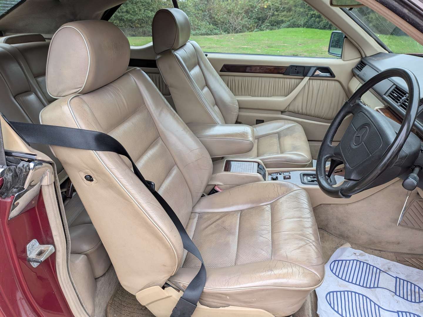 <p>1994 MERCEDES E320 W124 AUTO</p>