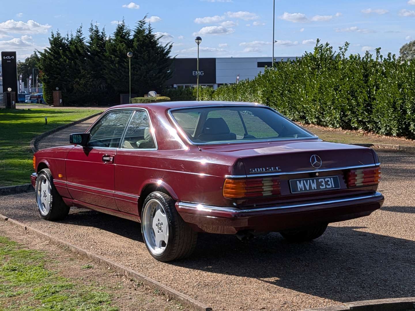 <p>1987 MERCEDES 500SEC C126</p>