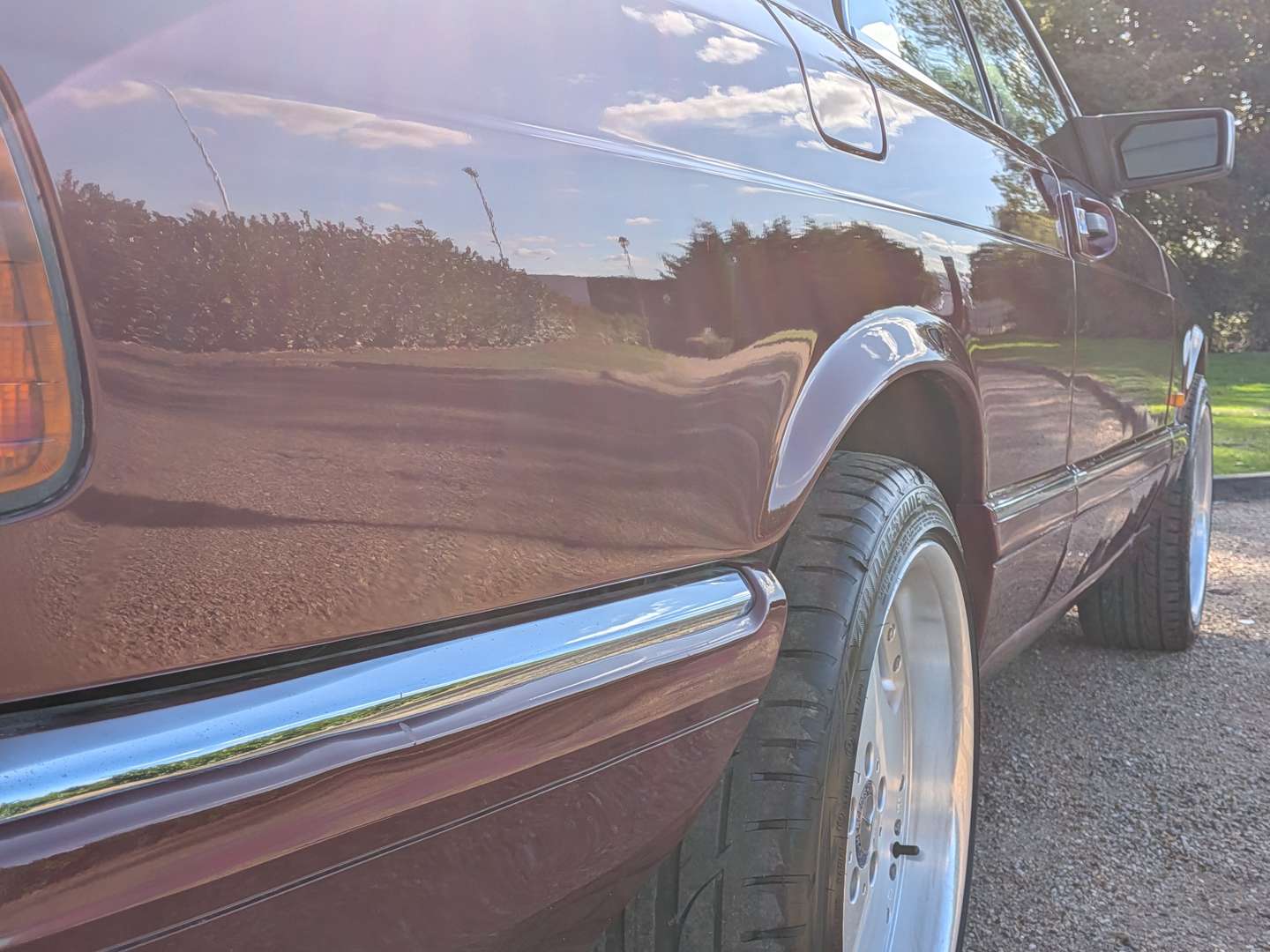 <p>1987 MERCEDES 500SEC C126</p>