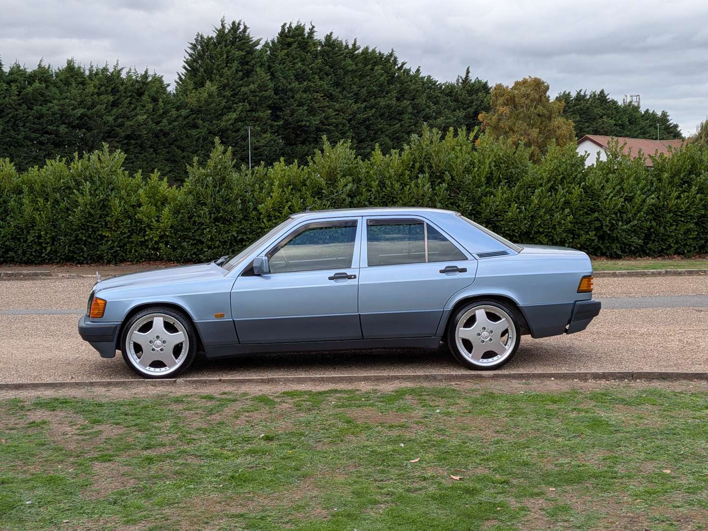 <p>1991 MERCEDES 190D W201</p>