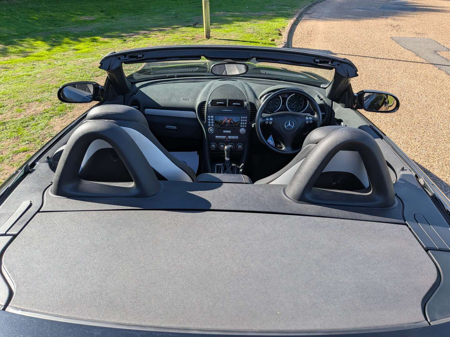 <p>2005 MERCEDES SLK280 R171</p>
