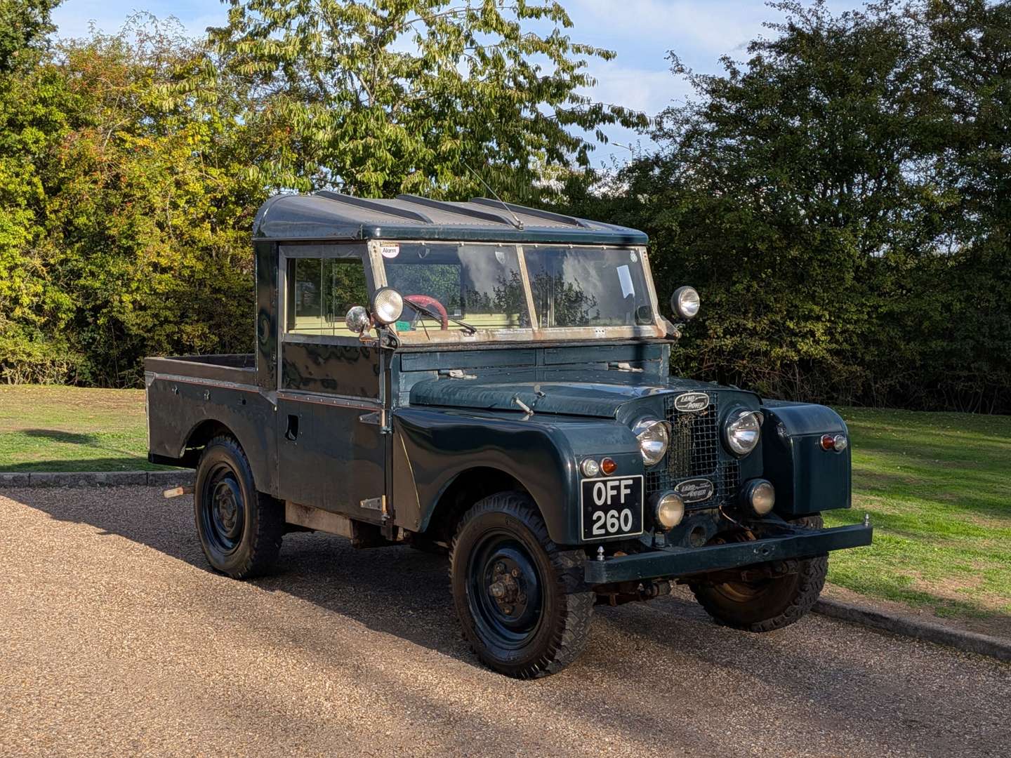 <p>1954 LAND ROVER SERIES 1 86"</p>