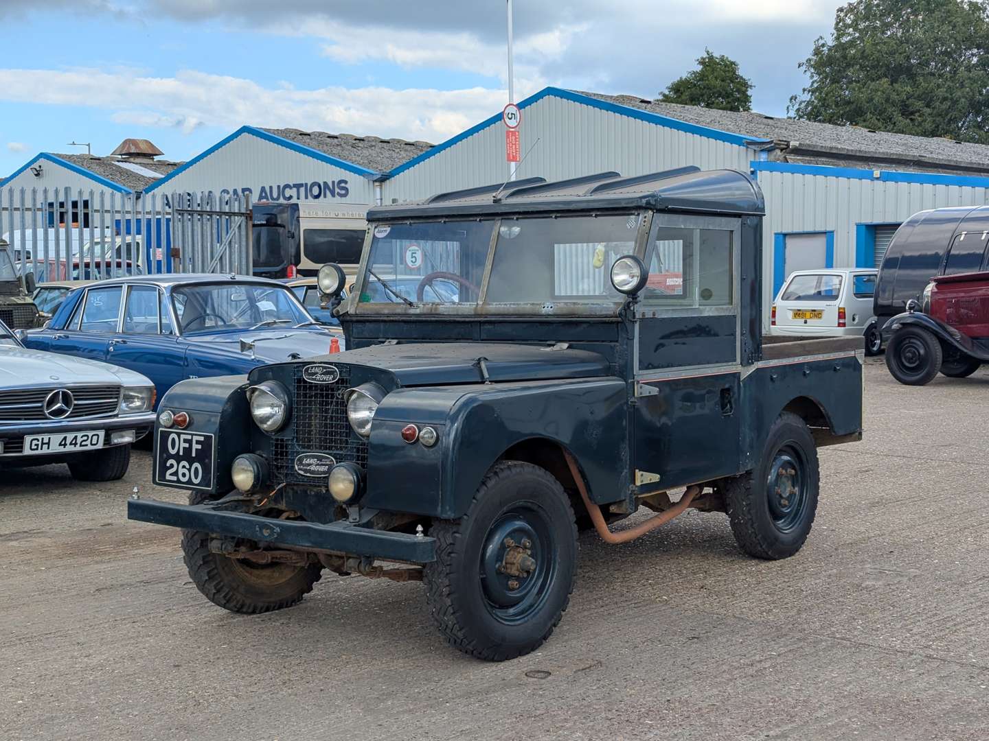 <p>1954 LAND ROVER SERIES 1 80"</p>