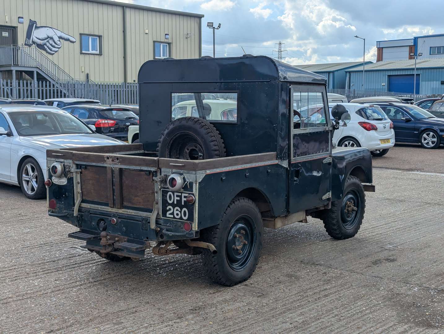 <p>1954 LAND ROVER SERIES 1 80"</p>