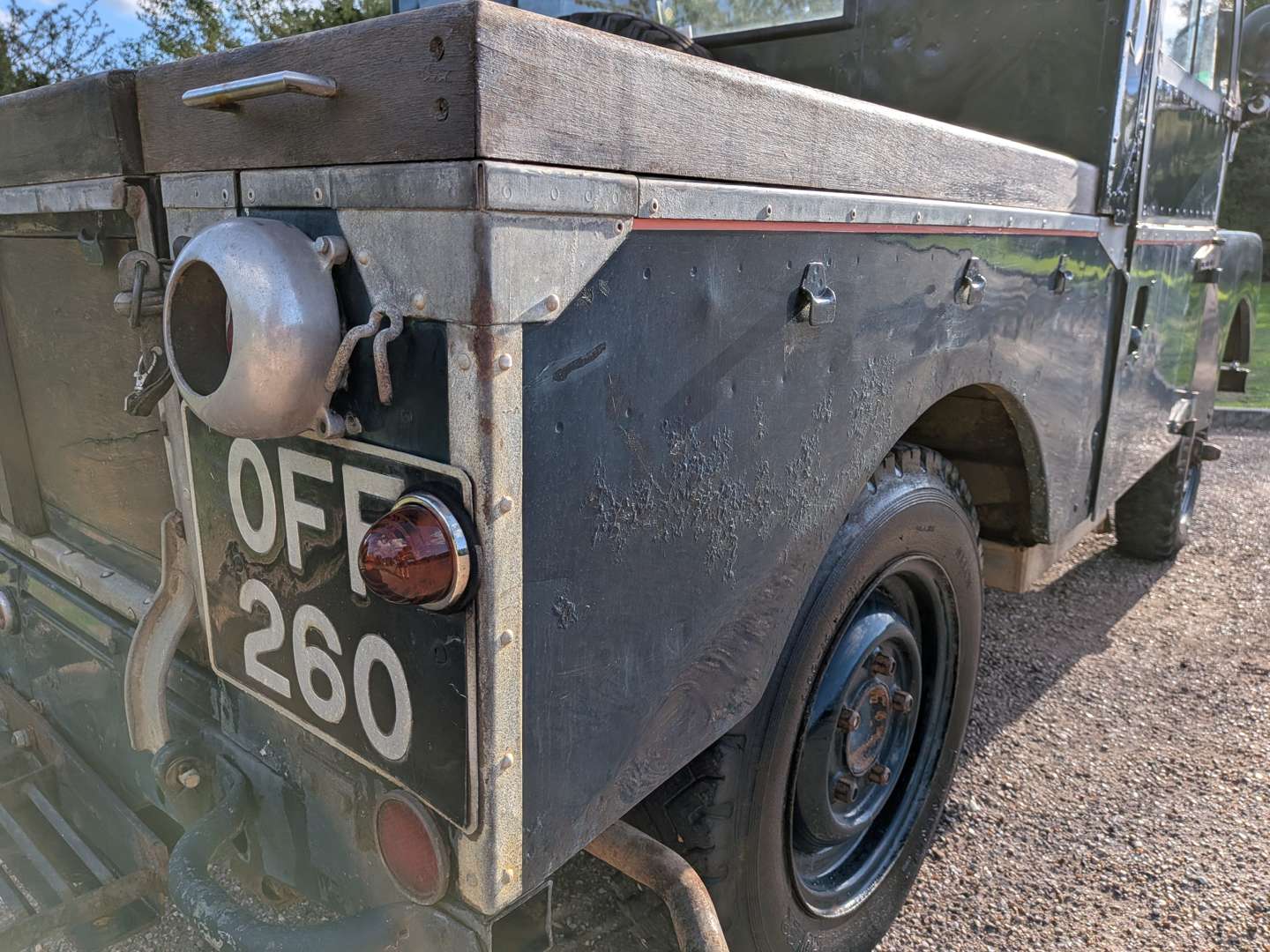 <p>1954 LAND ROVER SERIES 1 86"</p>