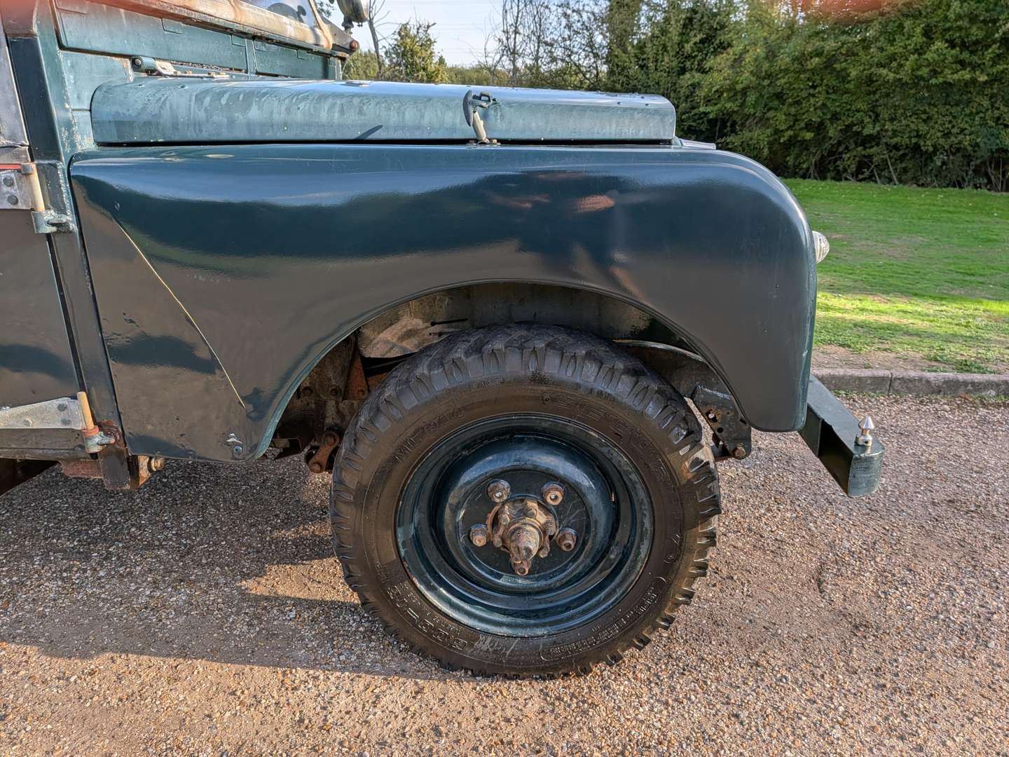 <p>1954 LAND ROVER SERIES 1 86"</p>