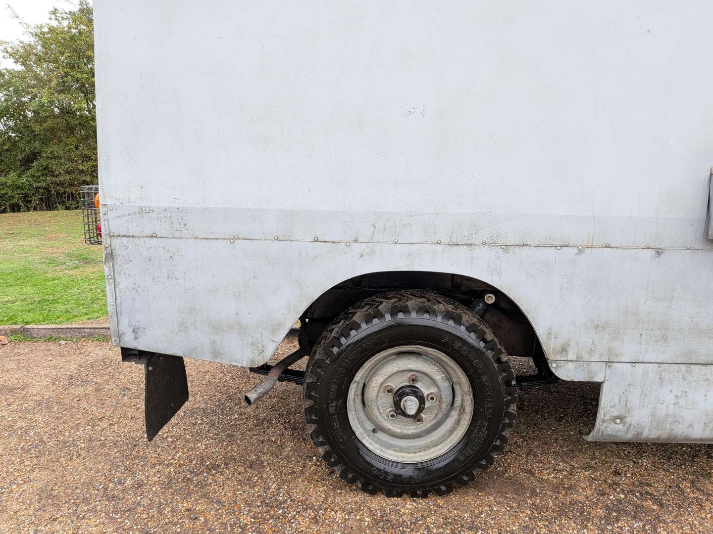 <p>1969 LAND ROVER SERIES 2A 109"</p>