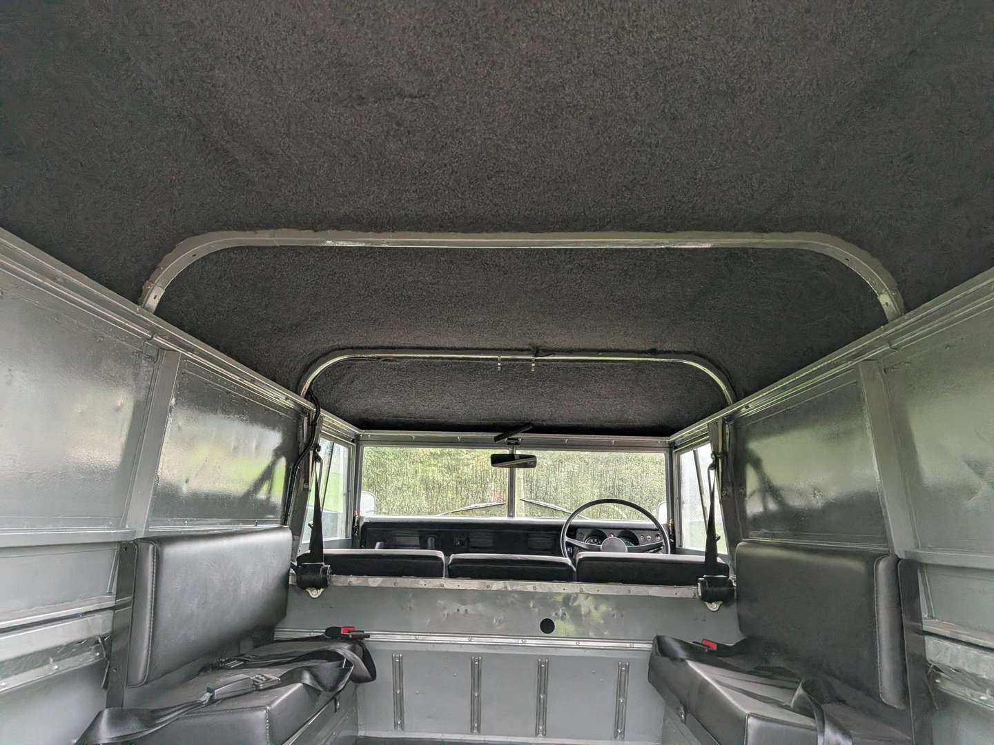 <p>1969 LAND ROVER SERIES 2A 109"</p>