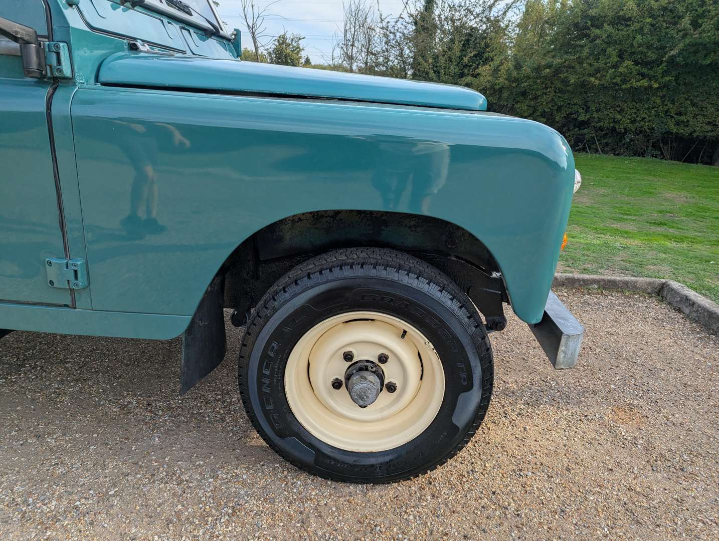 <p>1984 LAND ROVER SERIES 3 SWB</p>