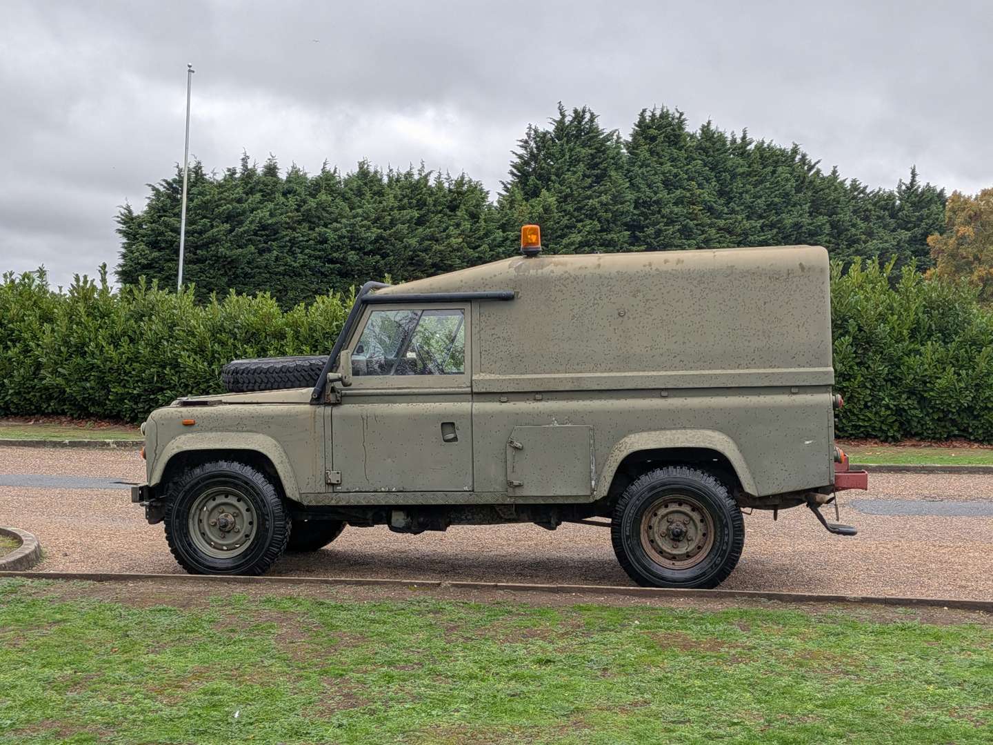 <p>1991 LAND ROVER 110 TITHONUS</p>