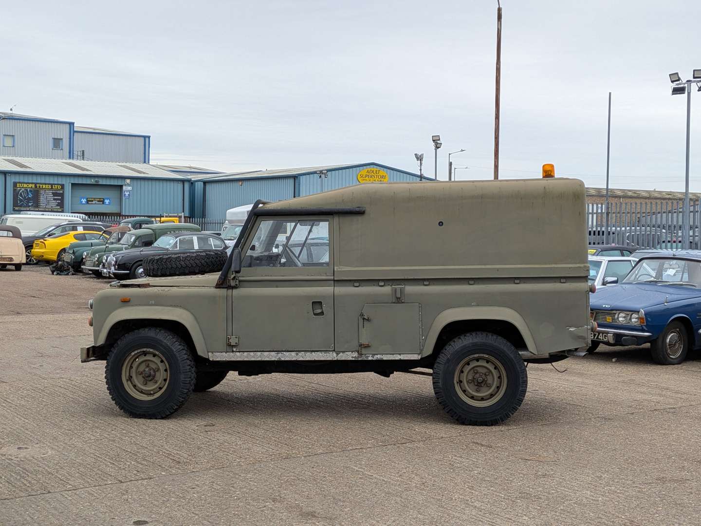 <p>1994 LAND ROVER 110 TITHONUS</p>