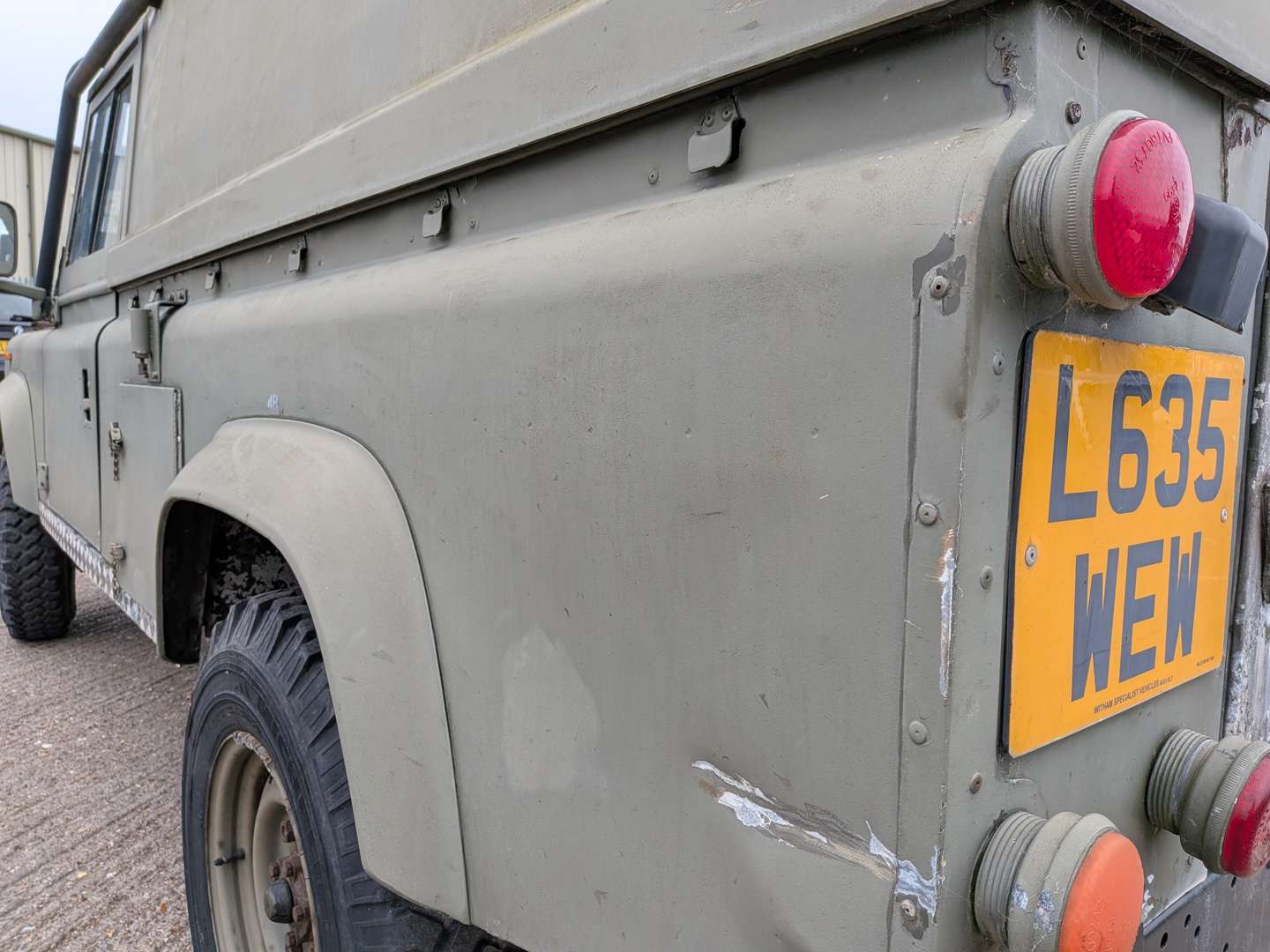 <p>1994 LAND ROVER 110 TITHONUS</p>