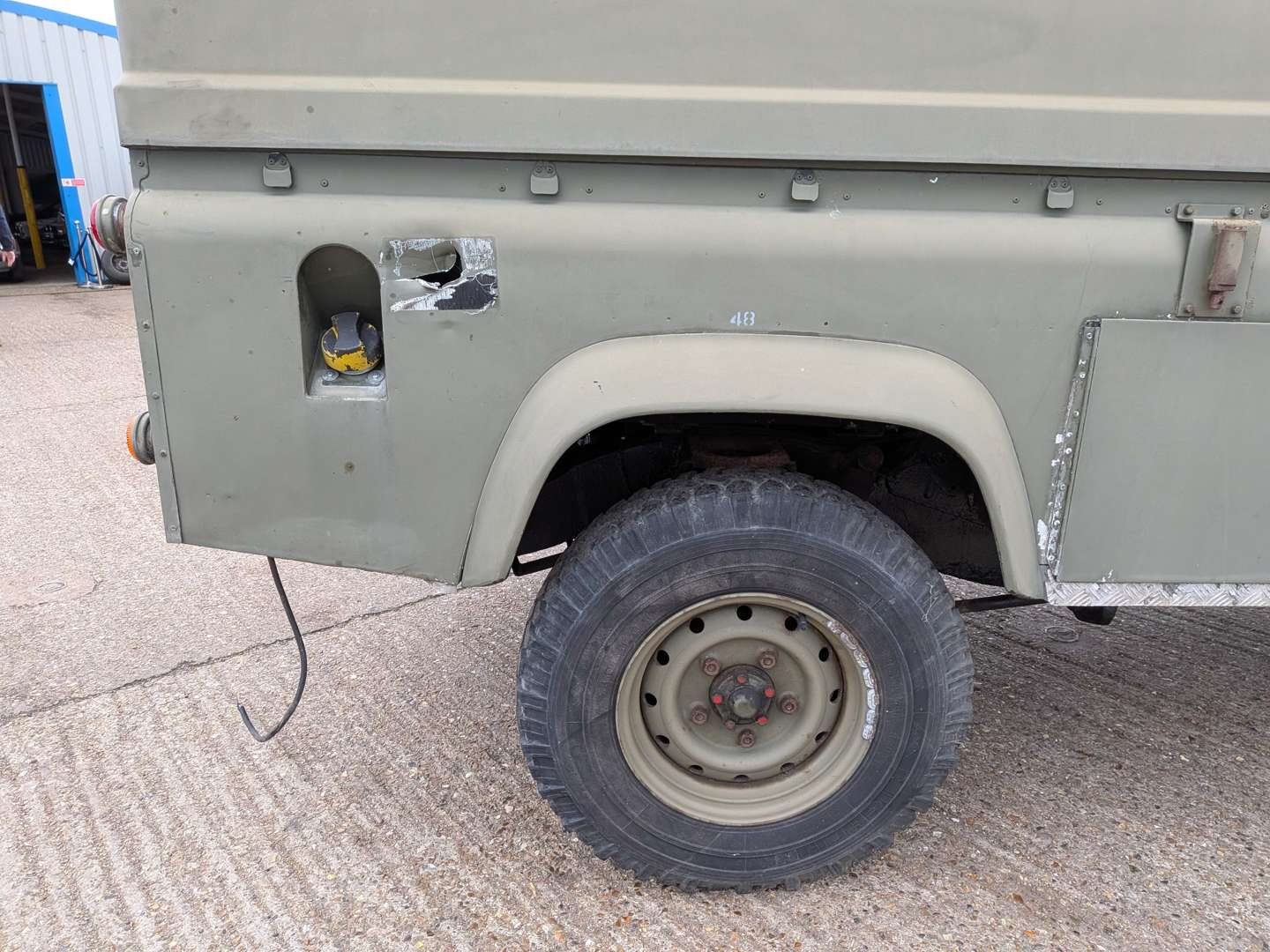 <p>1994 LAND ROVER 110 TITHONUS</p>
