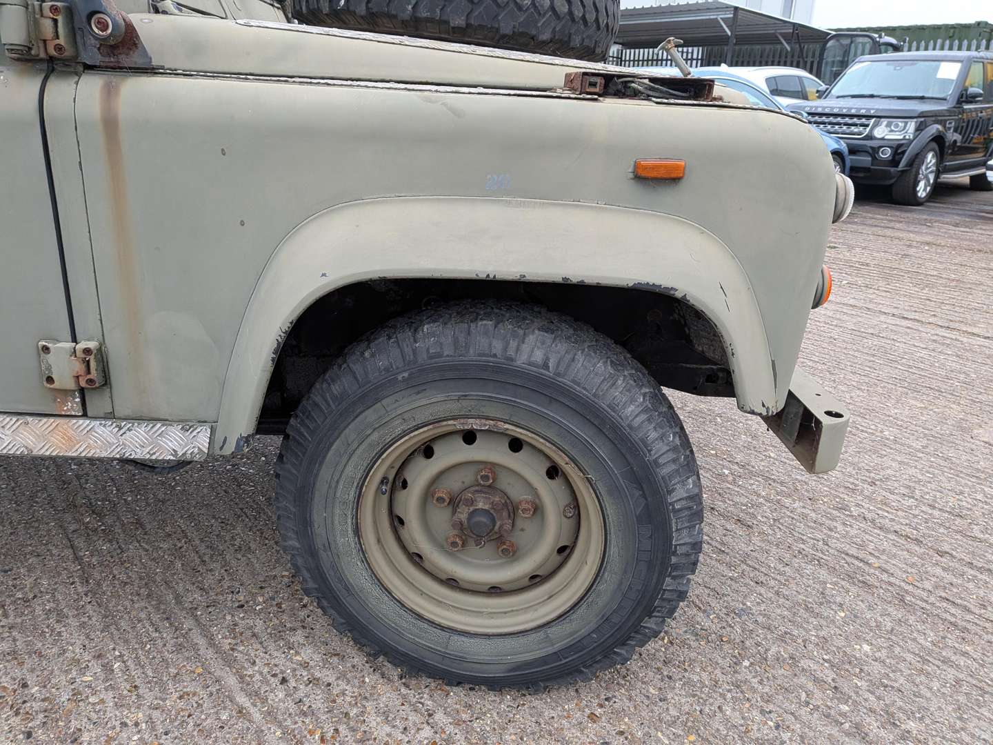 <p>1994 LAND ROVER 110 TITHONUS</p>