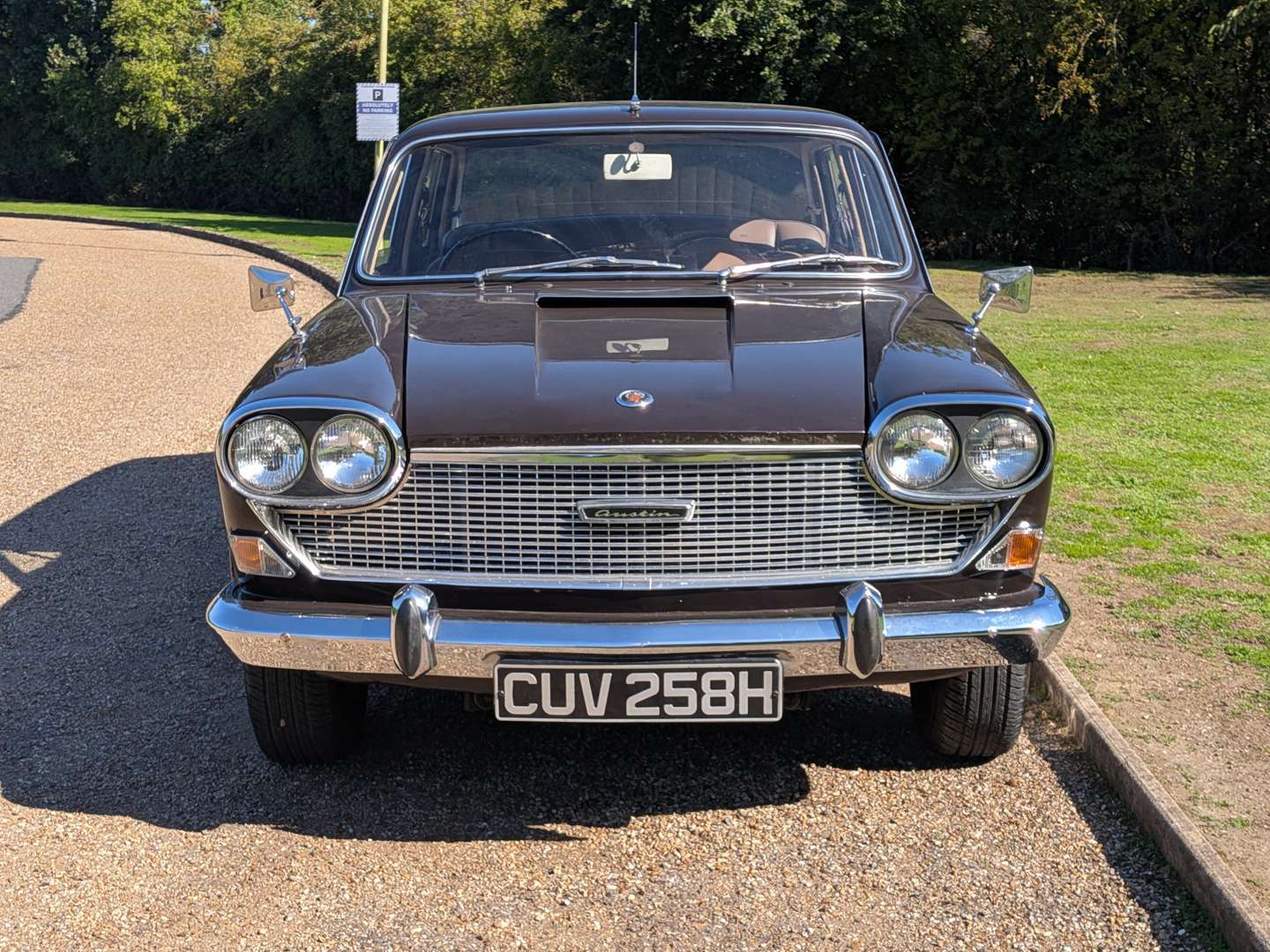 <p>1969 AUSTIN 3 LITRE</p>