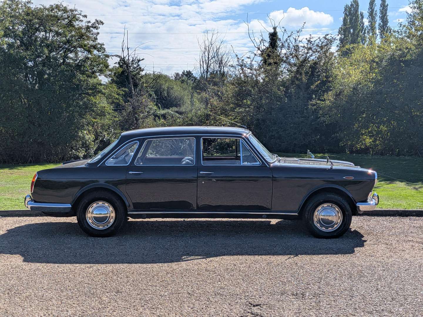 <p>1969 AUSTIN 3 LITRE</p>