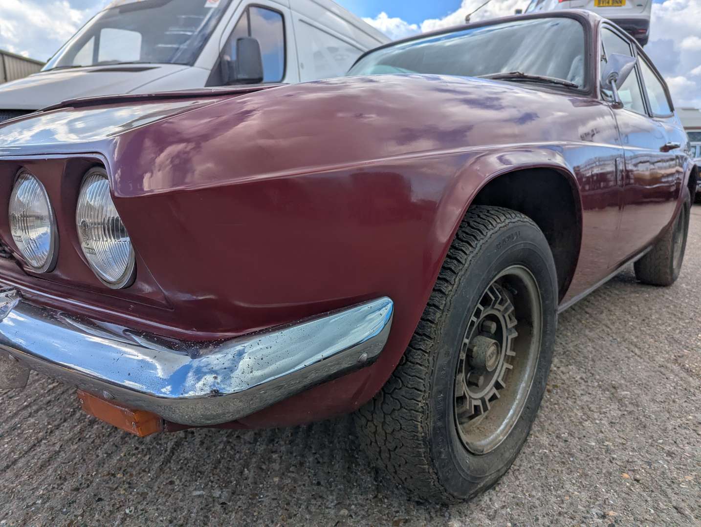 <p>1973 RELIANT SCIMITAR GTE</p>