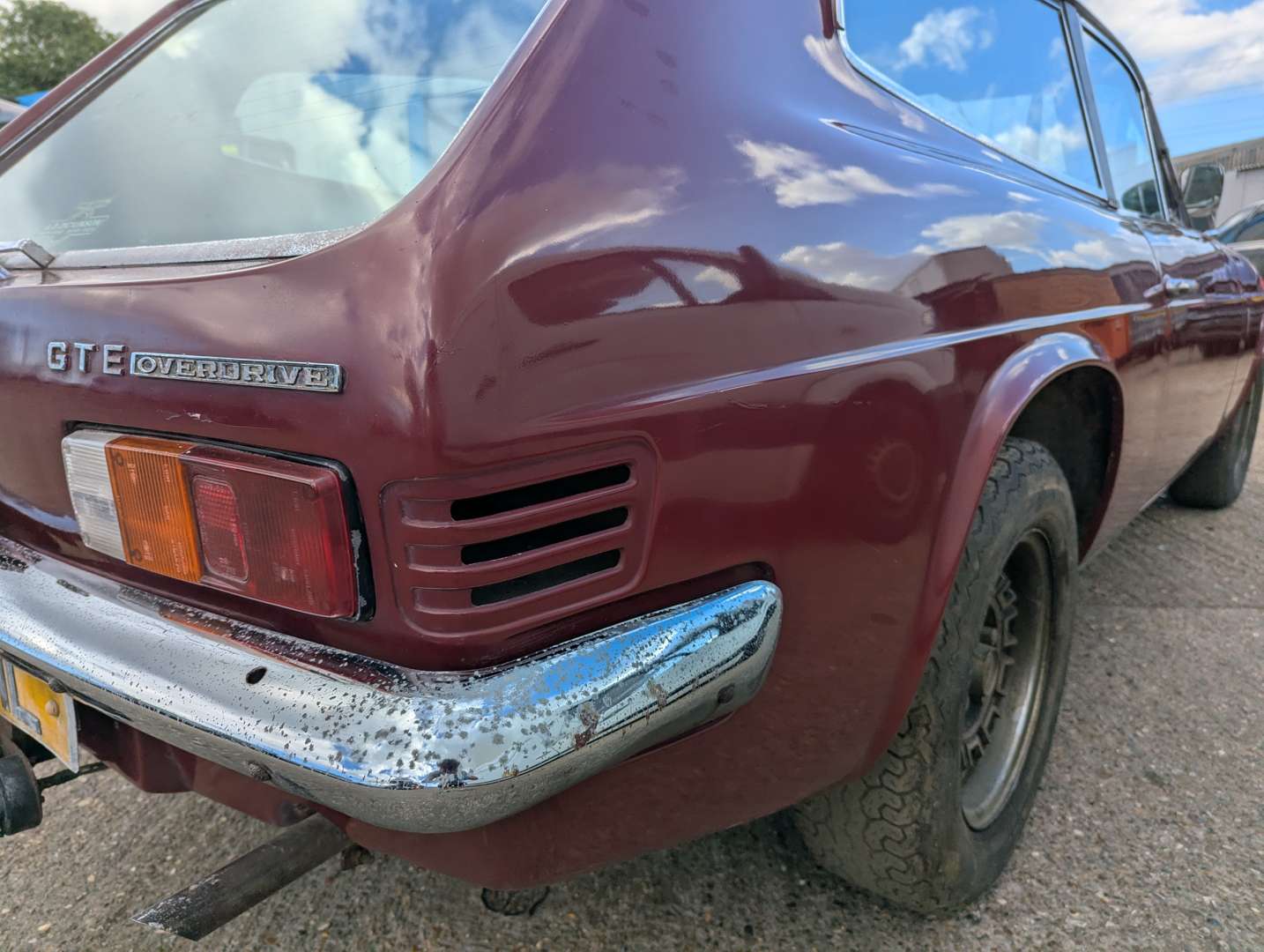 <p>1973 RELIANT SCIMITAR GTE</p>