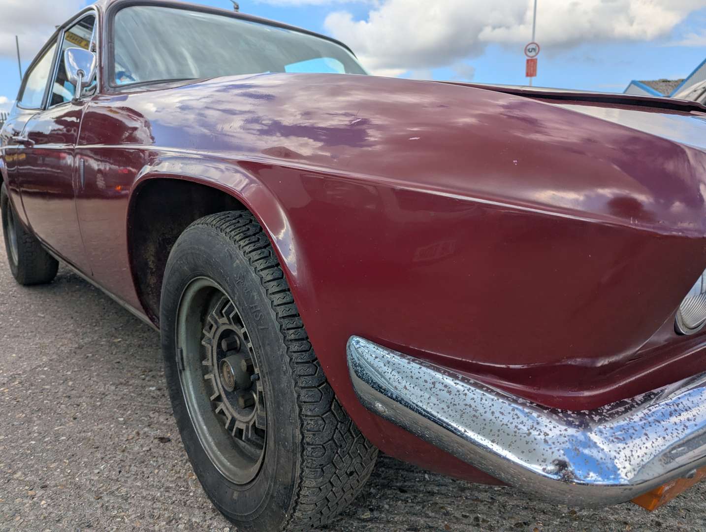 <p>1973 RELIANT SCIMITAR GTE</p>