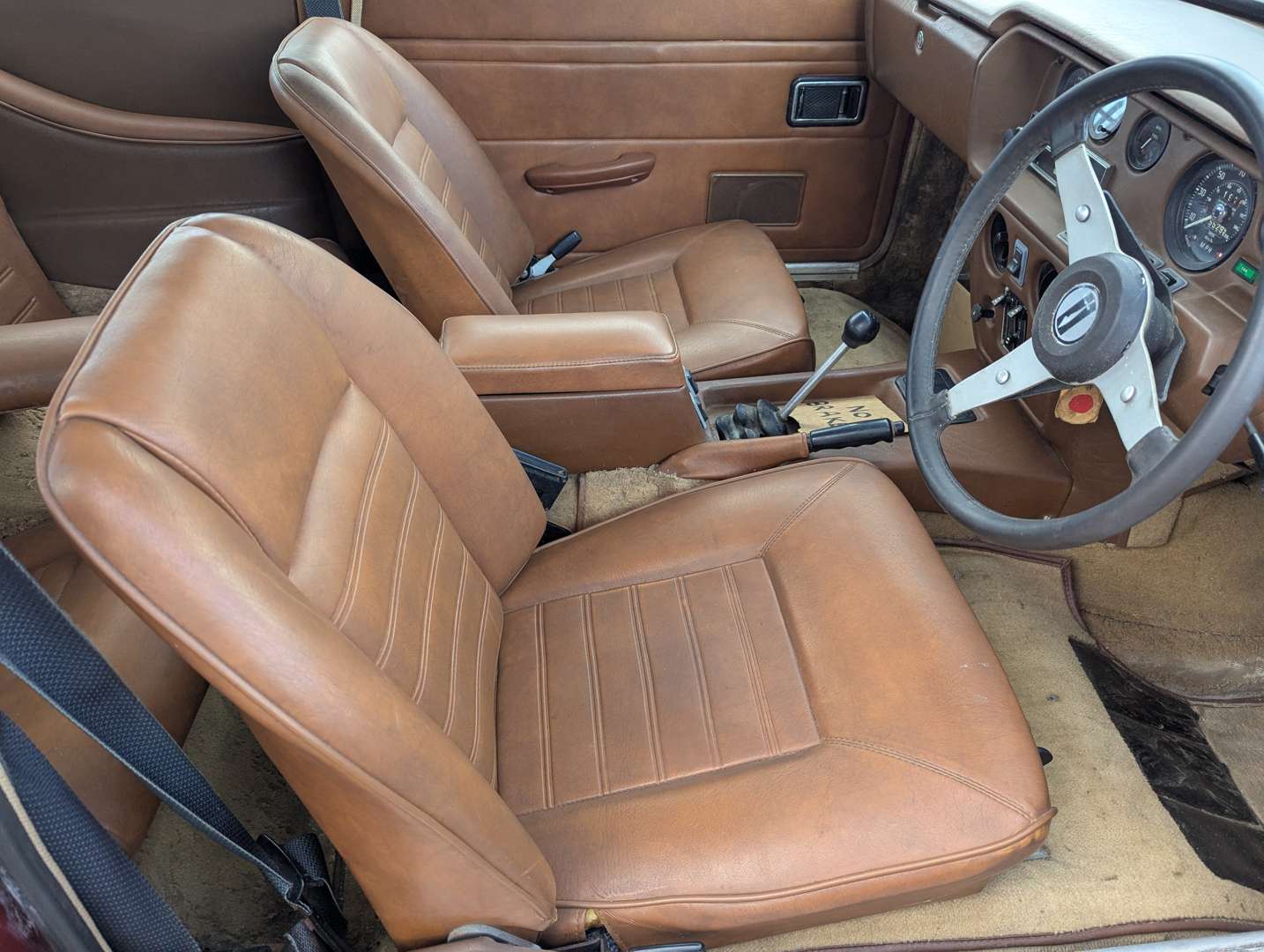 <p>1973 RELIANT SCIMITAR GTE</p>