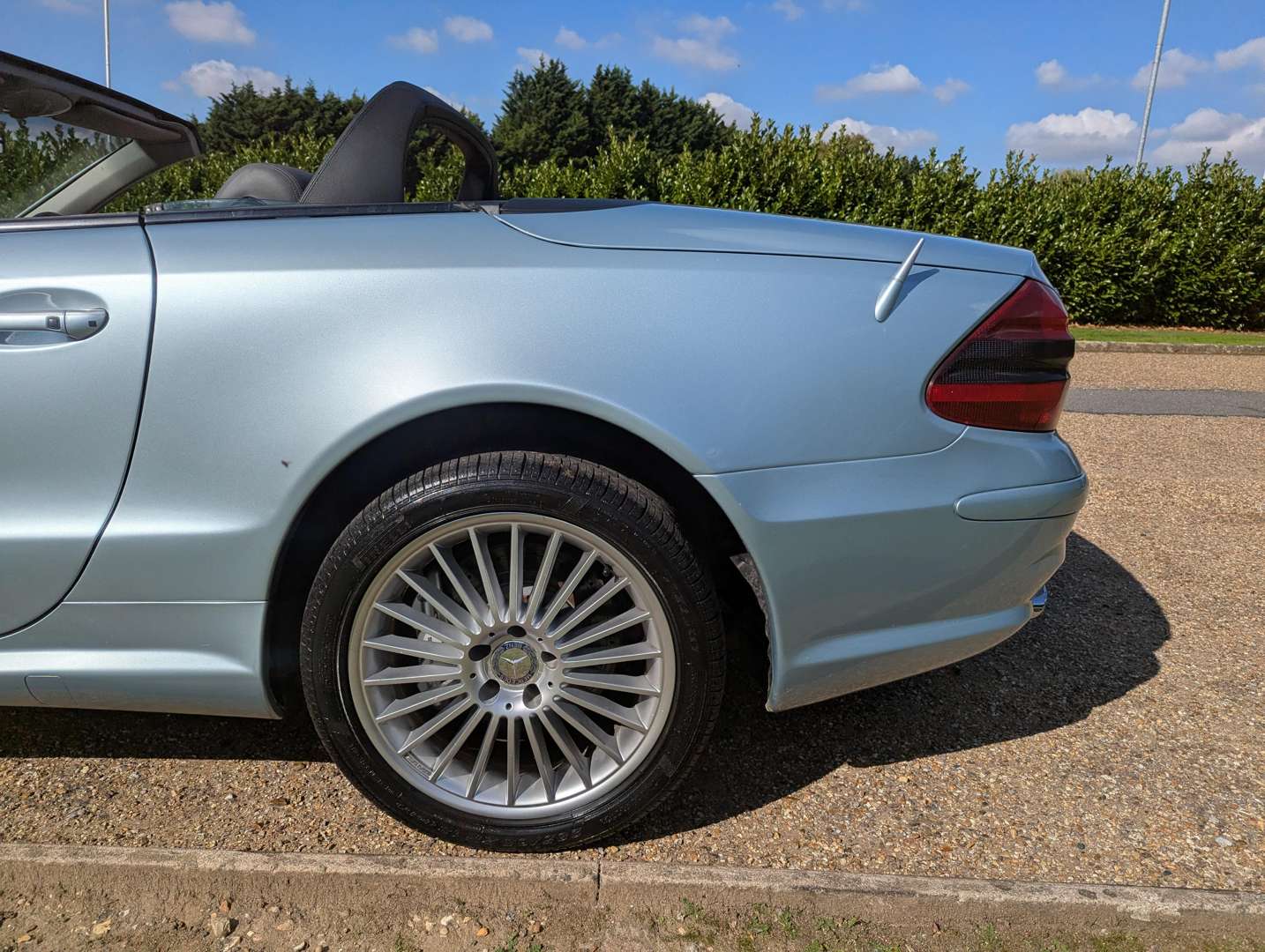 <p>2003 MERCEDES SL55 AMG R230 KOMPRESSOR AUTO</p>
