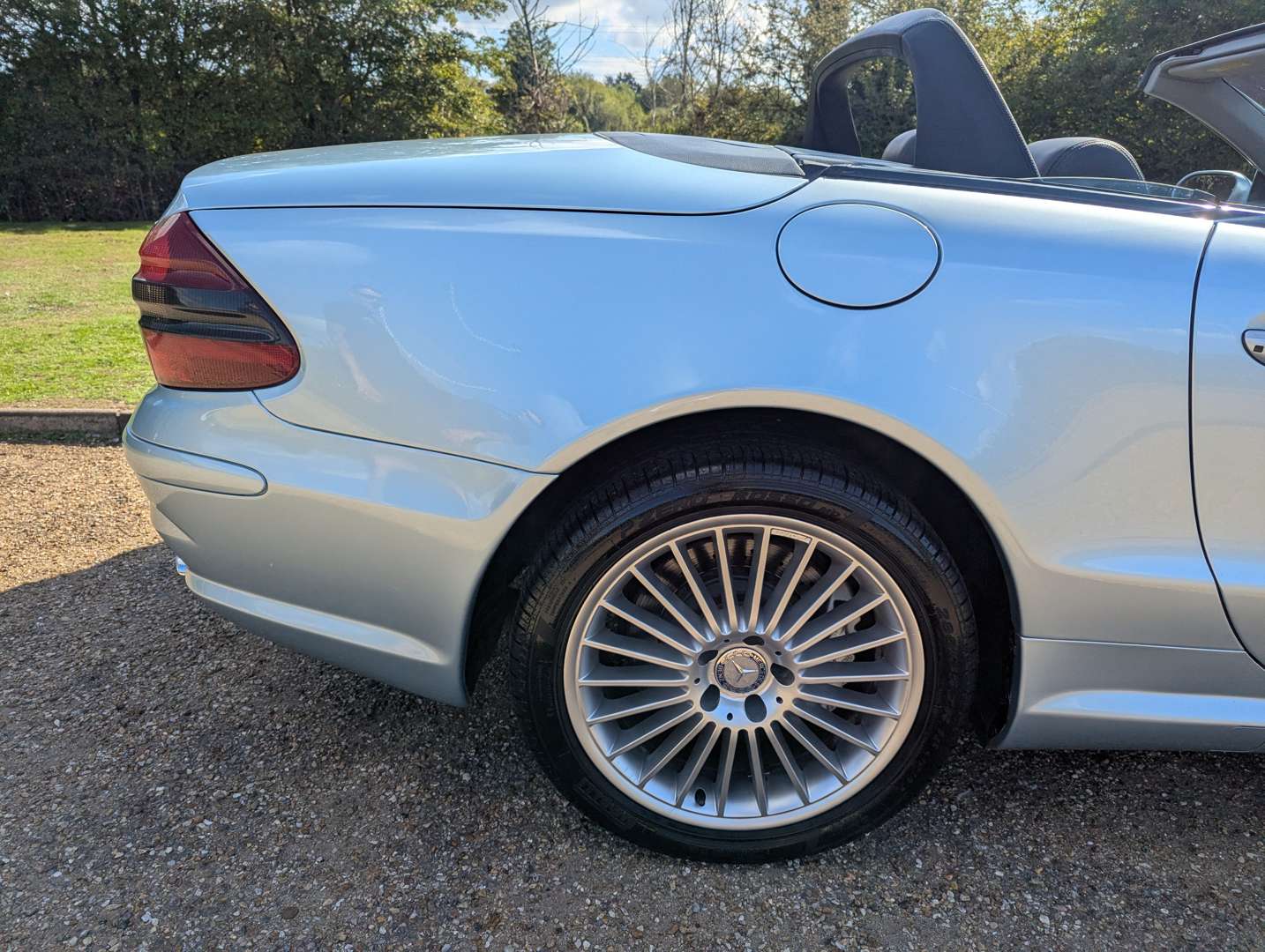 <p>2003 MERCEDES SL55 AMG R230 KOMPRESSOR AUTO</p>