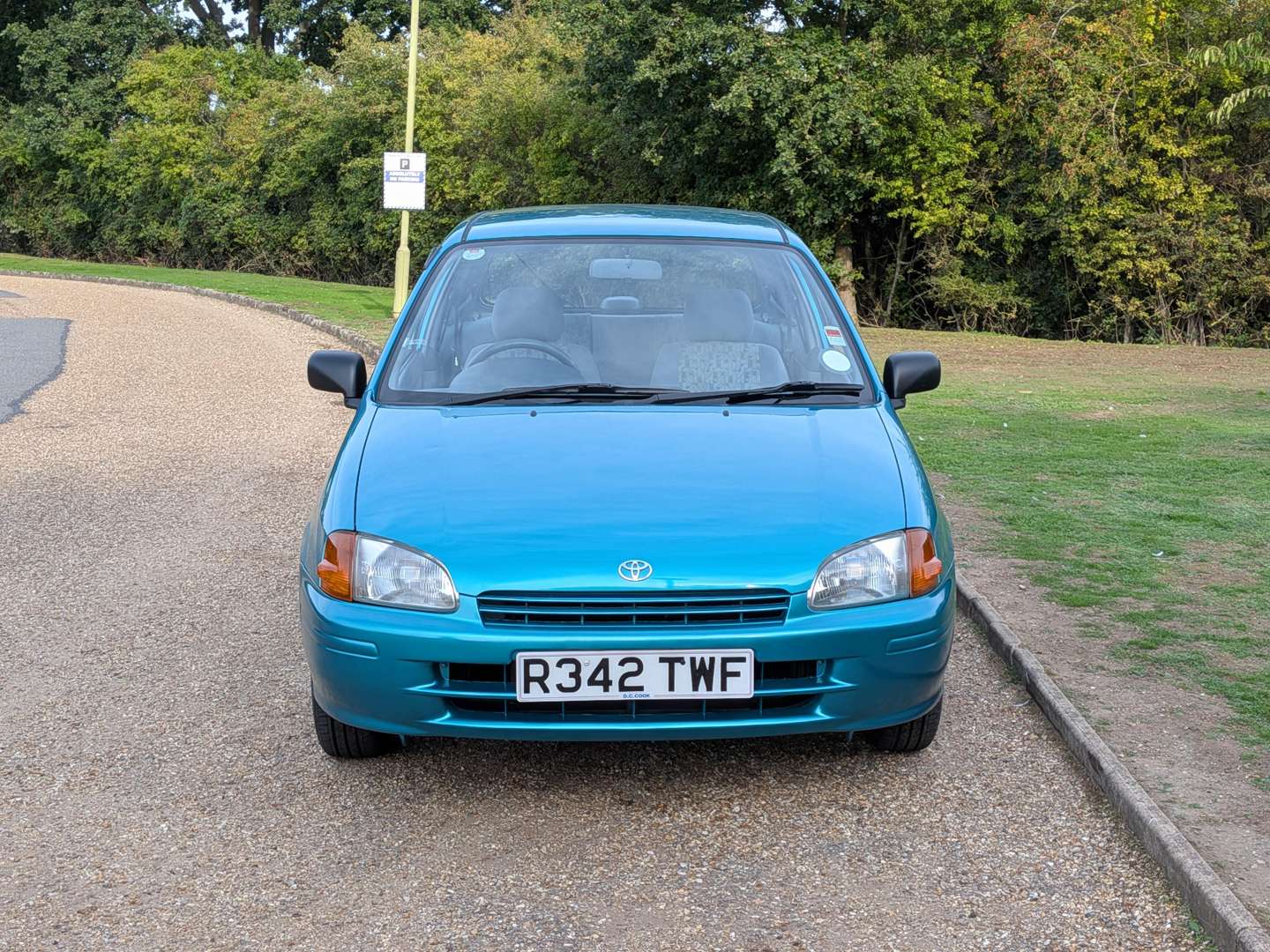 <p>1998 TOYOTA STARLET SPORTIF - ONE REGISTERED OWNER FROM NEW</p>