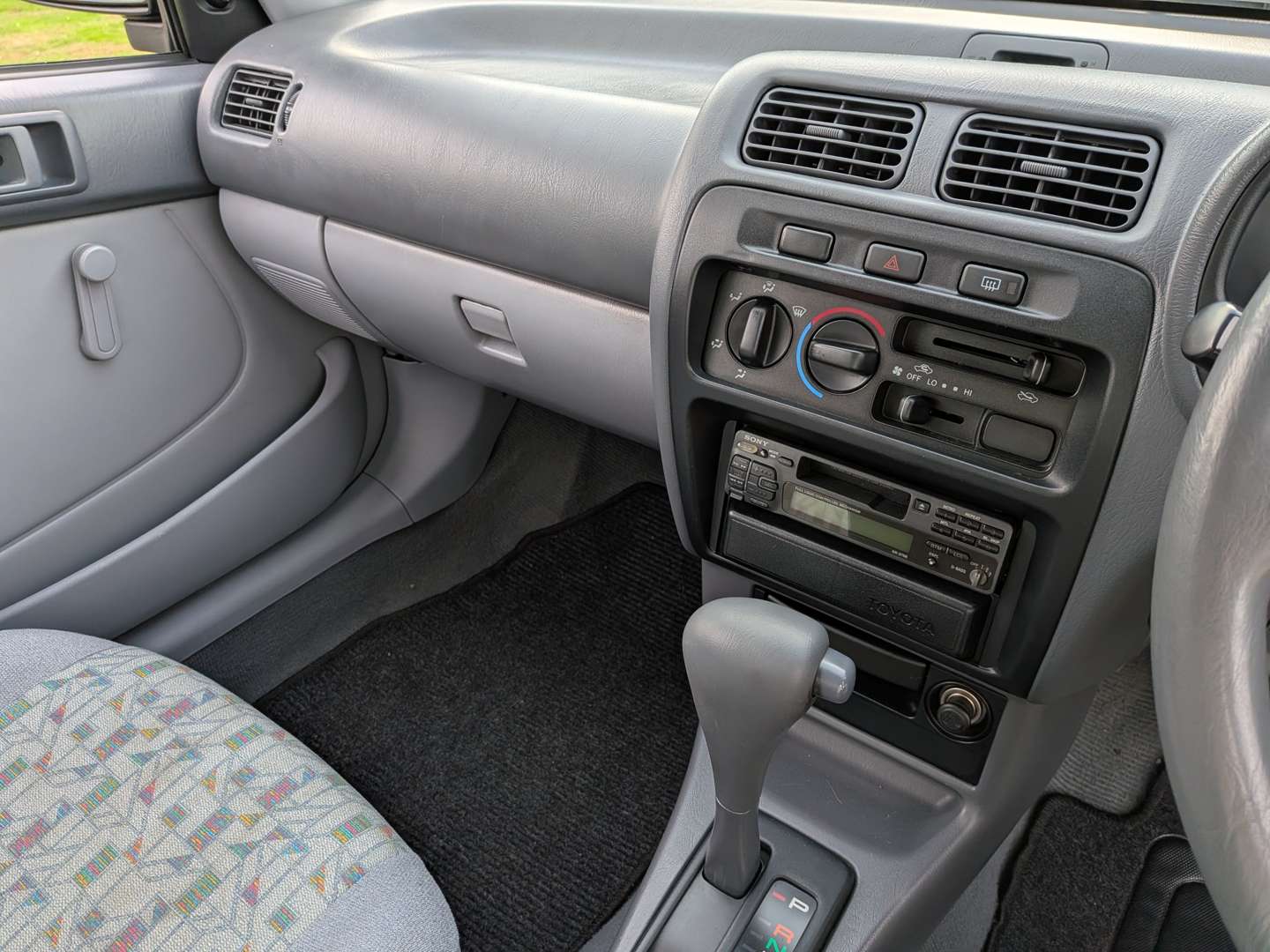 <p>1998 TOYOTA STARLET SPORTIF - ONE REGISTERED OWNER FROM NEW</p>