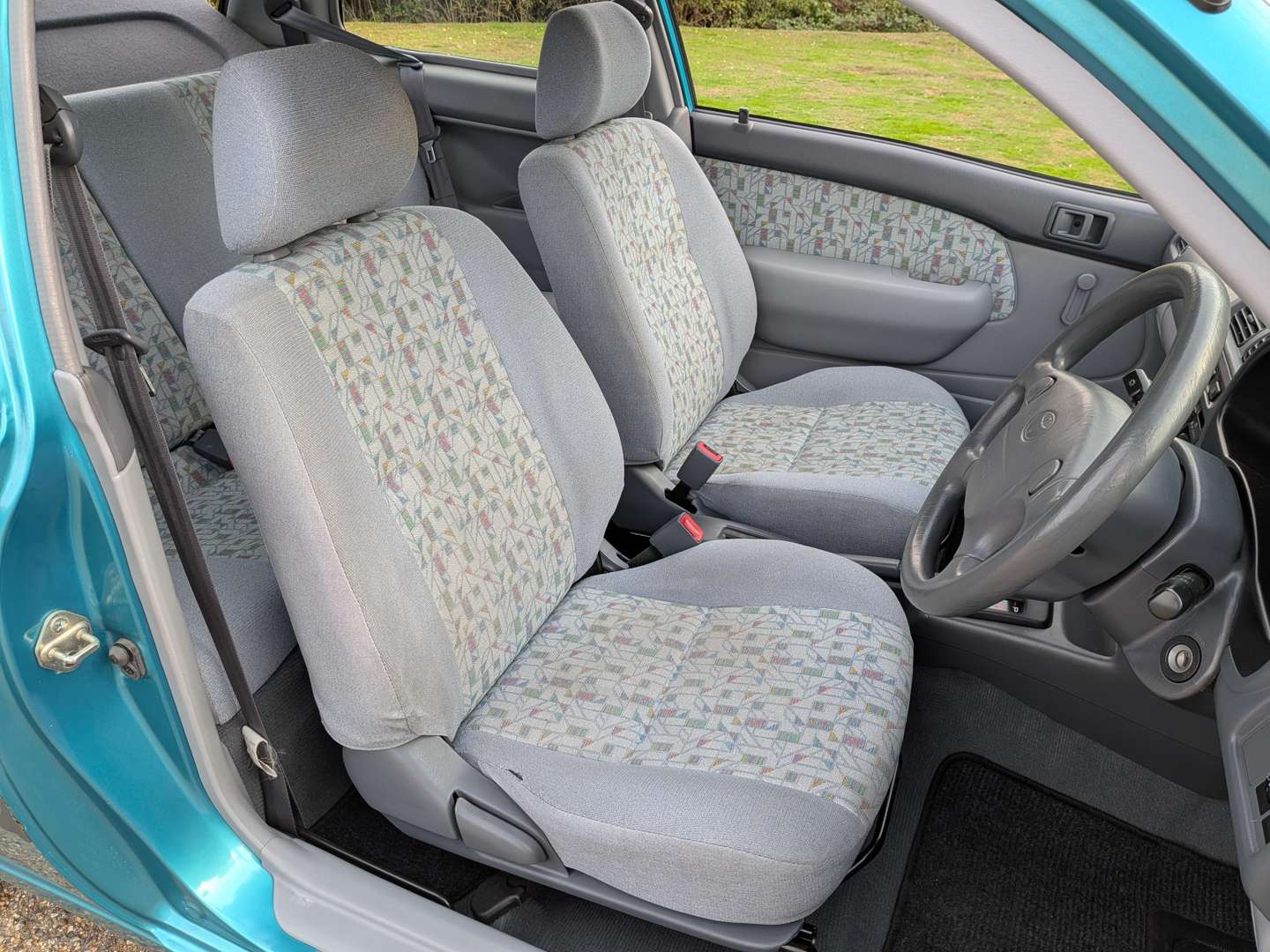 <p>1998 TOYOTA STARLET SPORTIF - ONE REGISTERED OWNER FROM NEW</p>