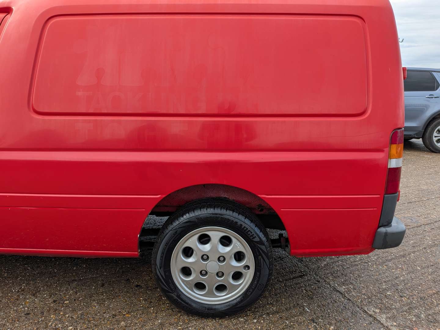 <p>1996 FORD ESCORT VAN 55D</p>