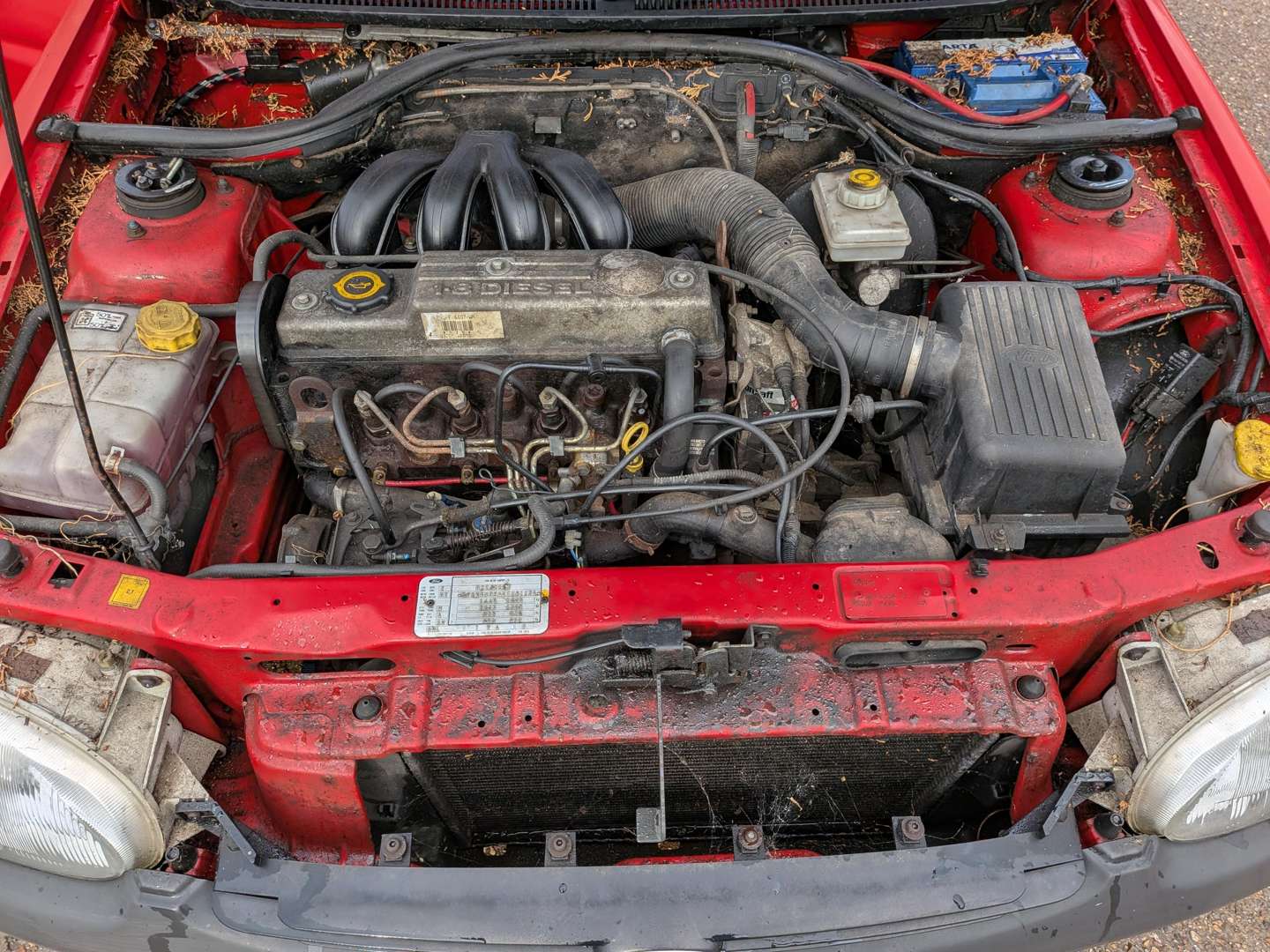 <p>1996 FORD ESCORT VAN 55D</p>