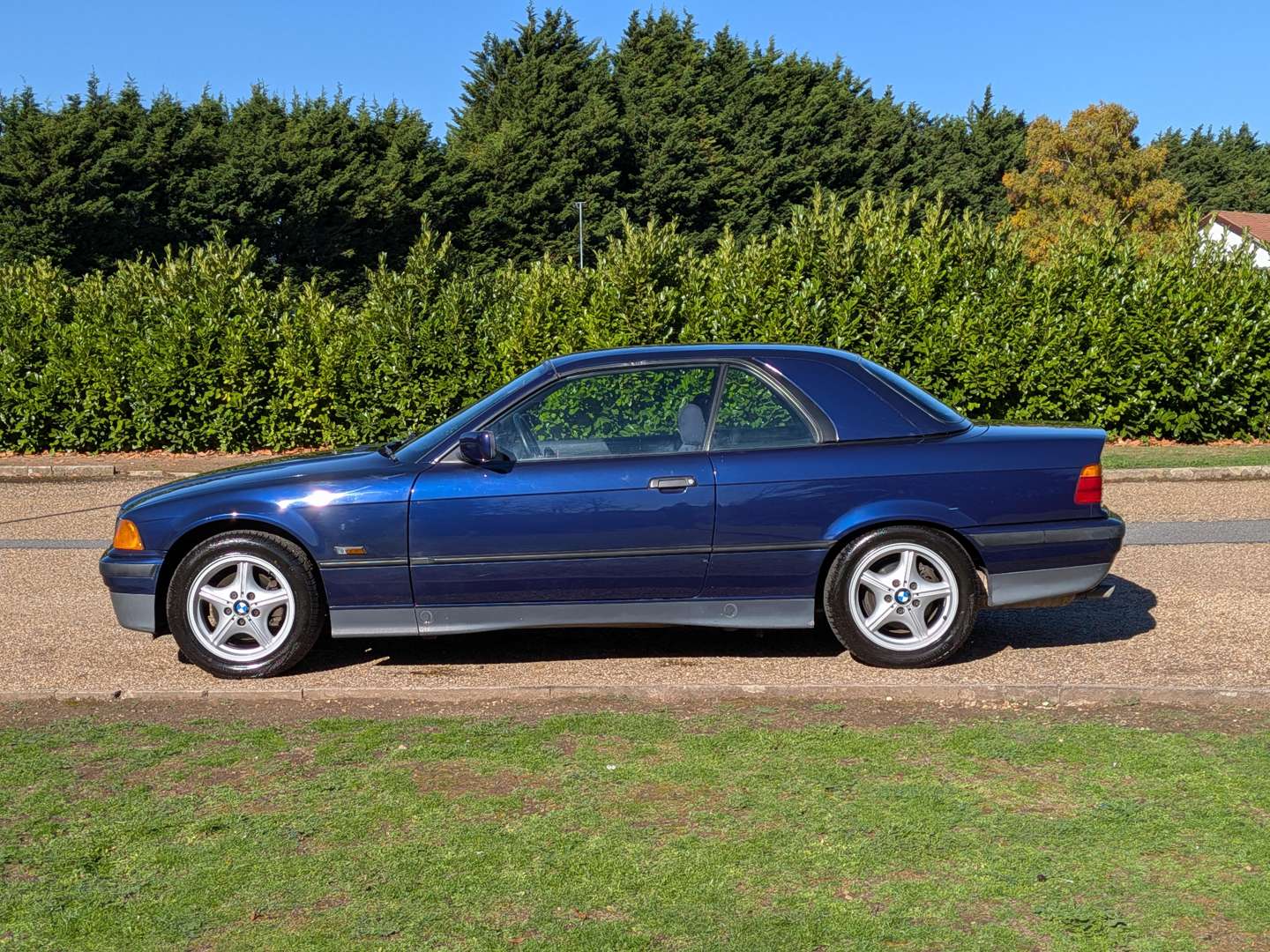 <p>1995 BMW E36 320I CONVERTIBLE</p>