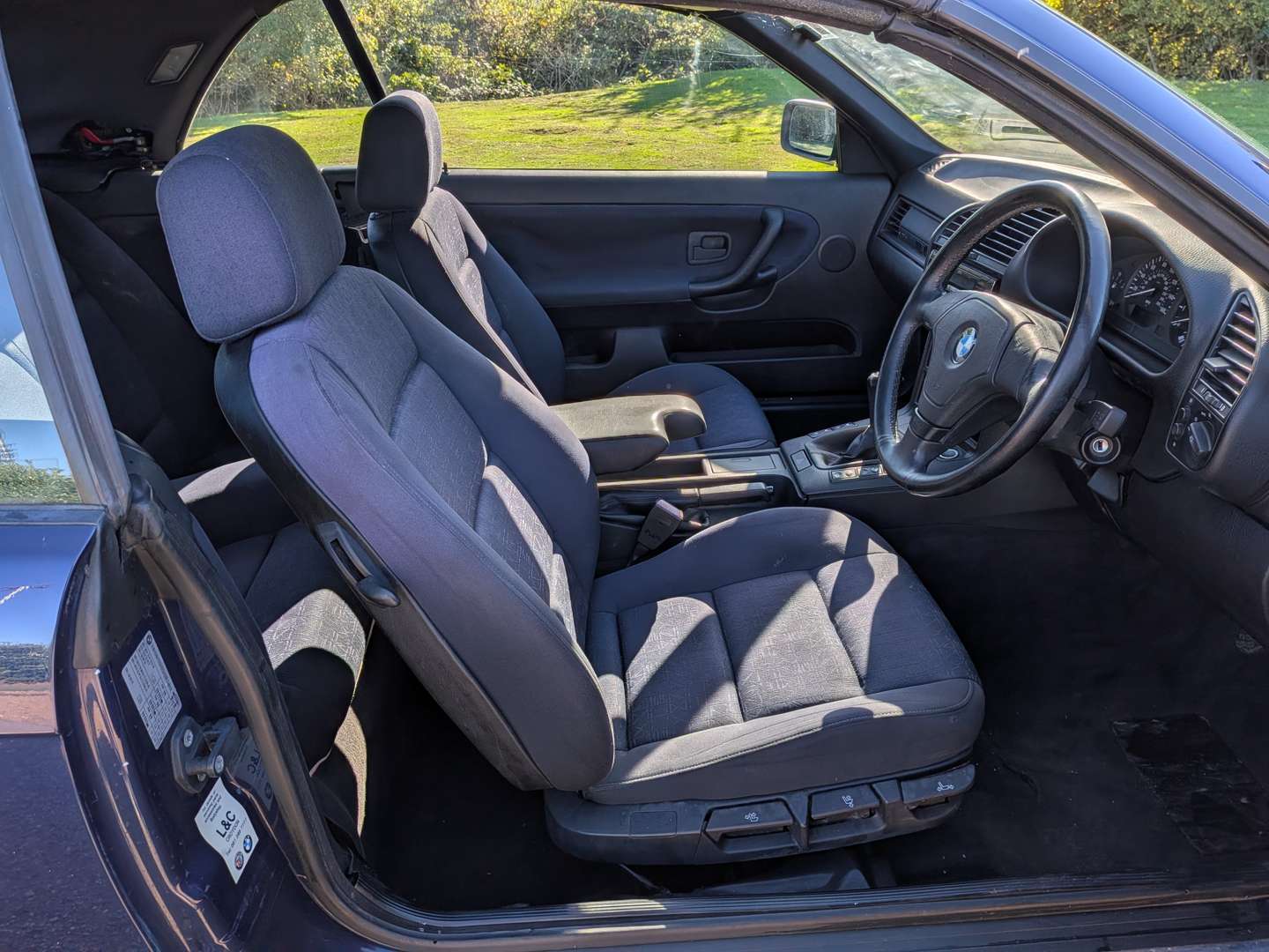 <p>1995 BMW E36 320I CONVERTIBLE</p>
