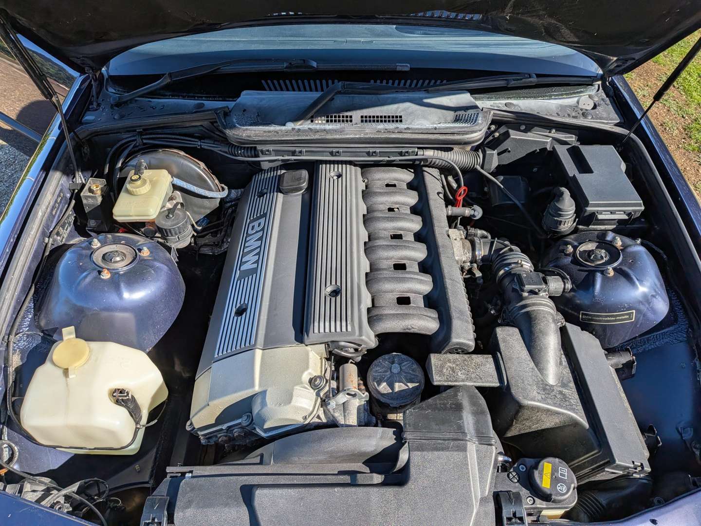 <p>1995 BMW E36 320I CONVERTIBLE</p>
