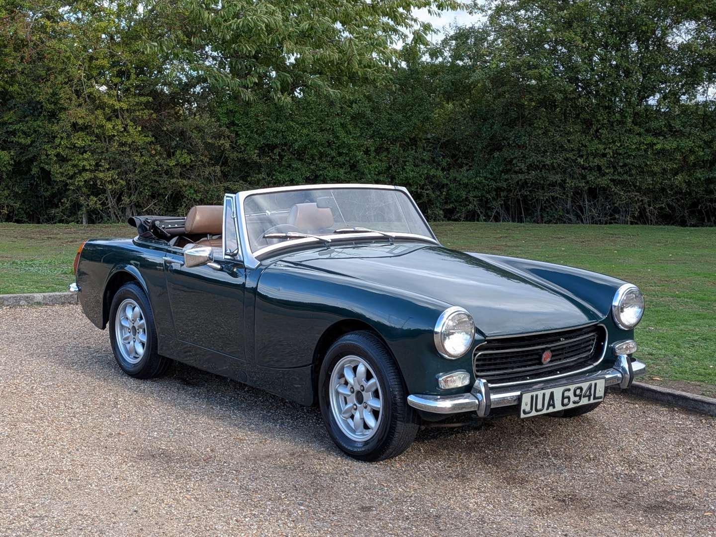 <p>1972 MG MIDGET</p>