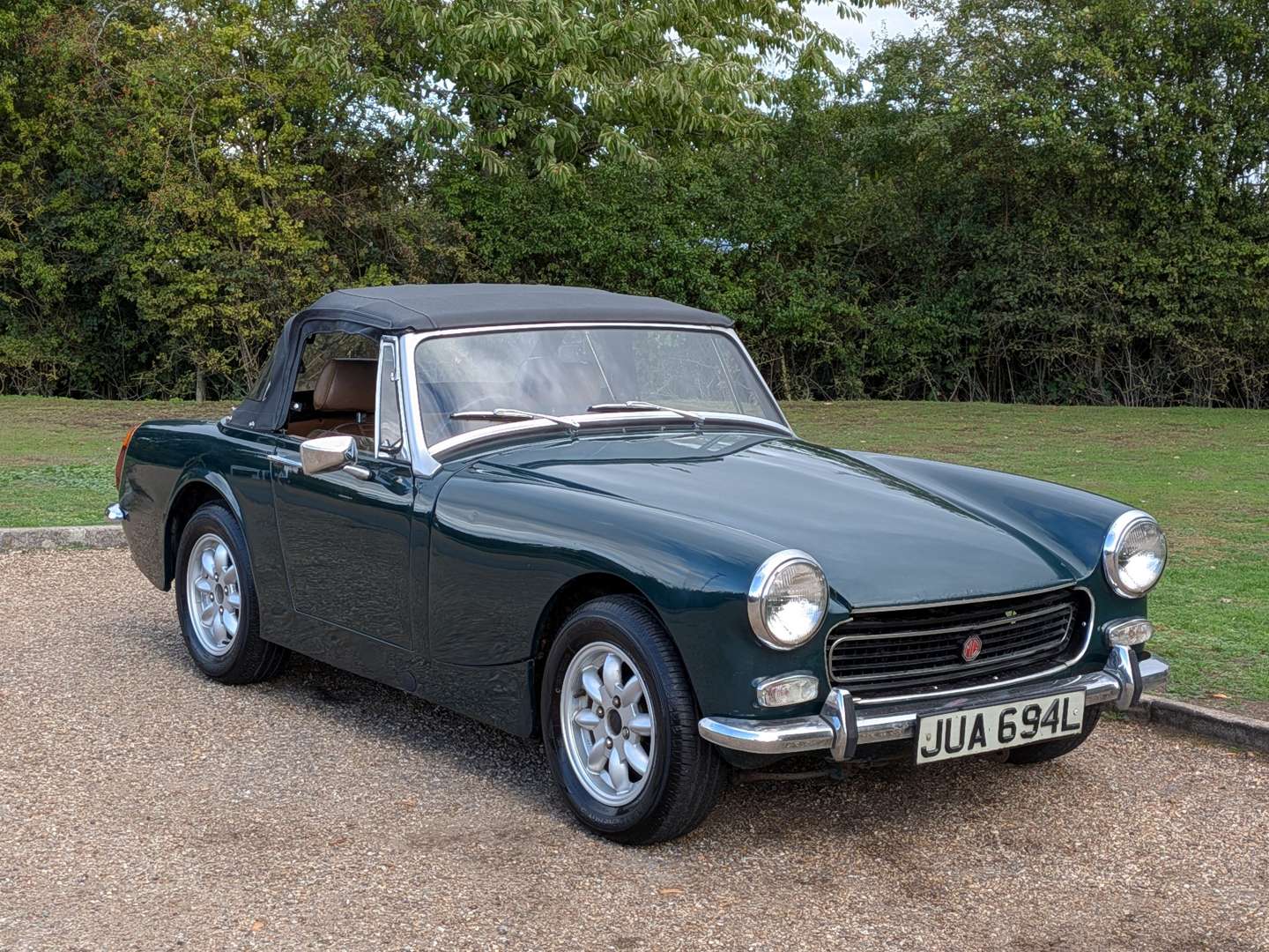 <p>1972 MG MIDGET</p>