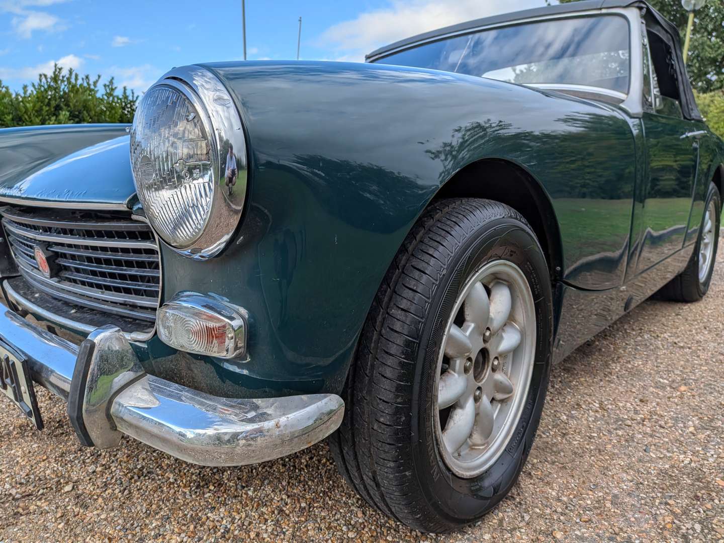 <p>1972 MG MIDGET</p>