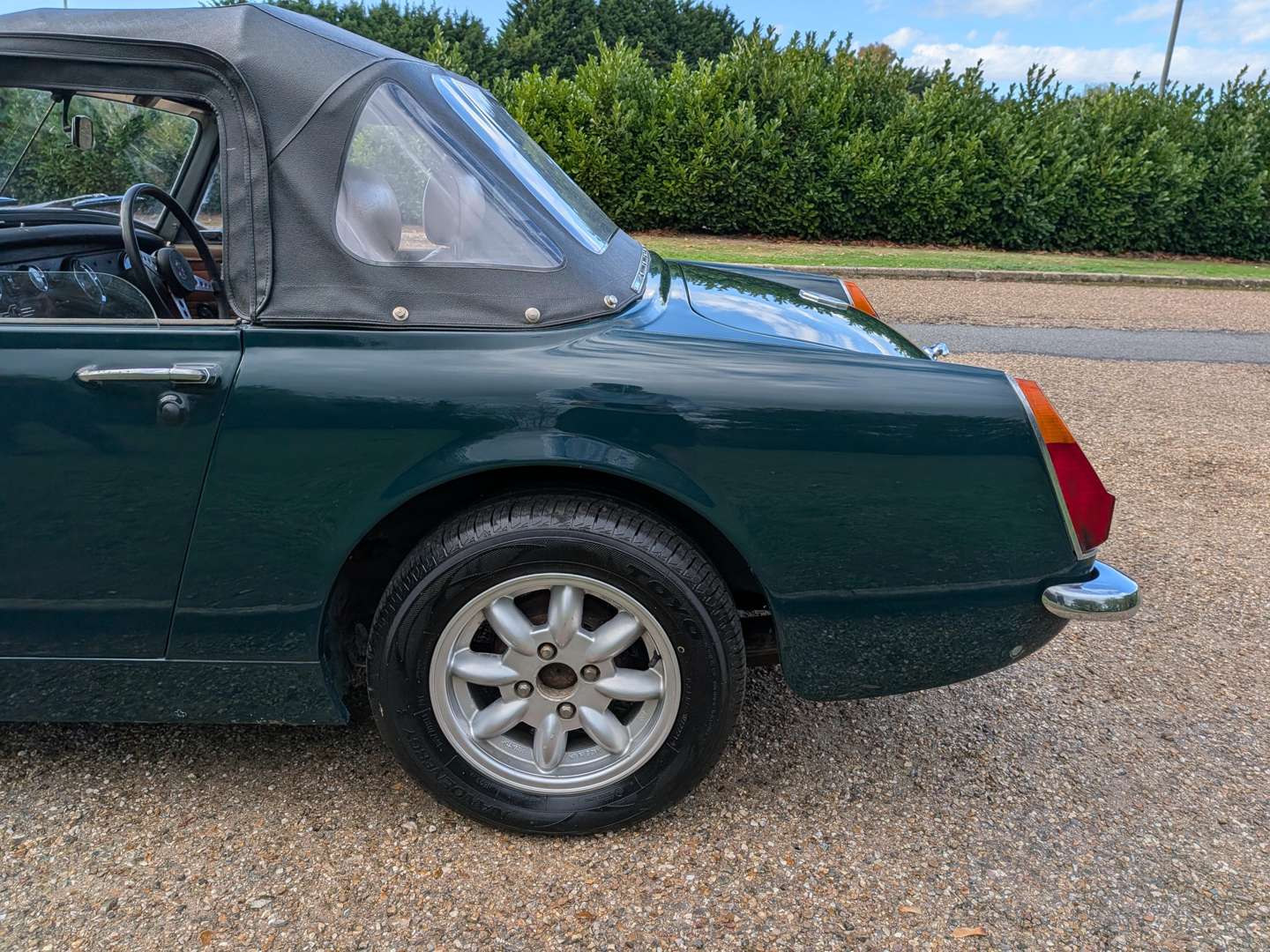 <p>1972 MG MIDGET</p>