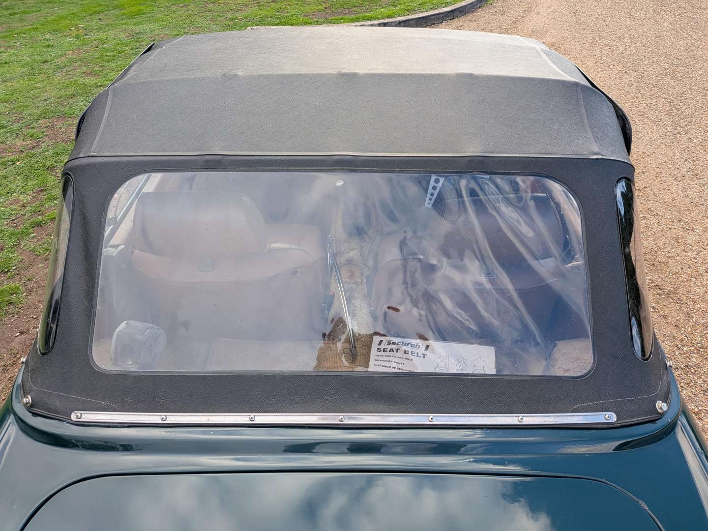 <p>1972 MG MIDGET</p>