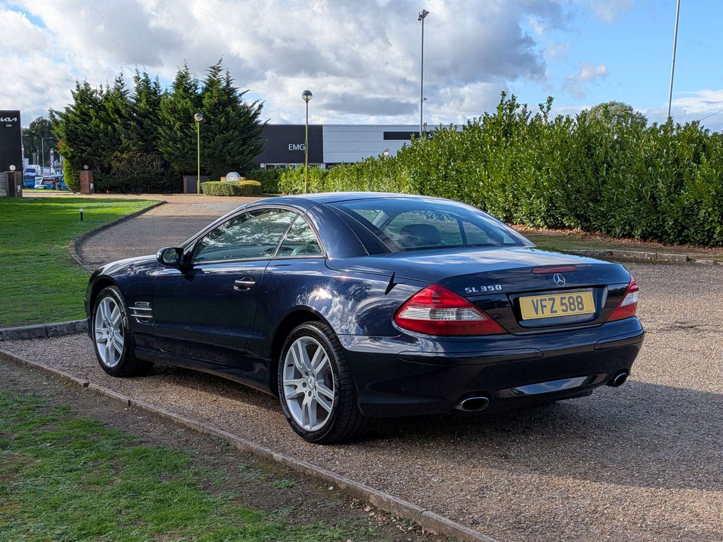 <p>2006 MERCEDES SL350 R230 AUTO</p>