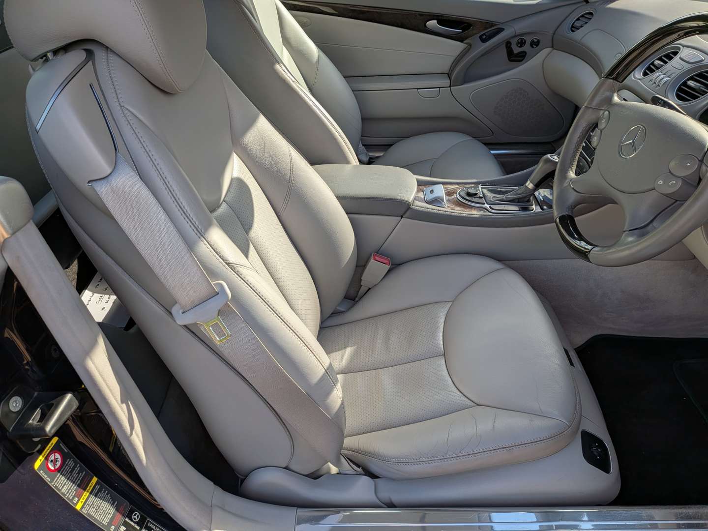 <p>2006 MERCEDES SL350 R230 AUTO</p>