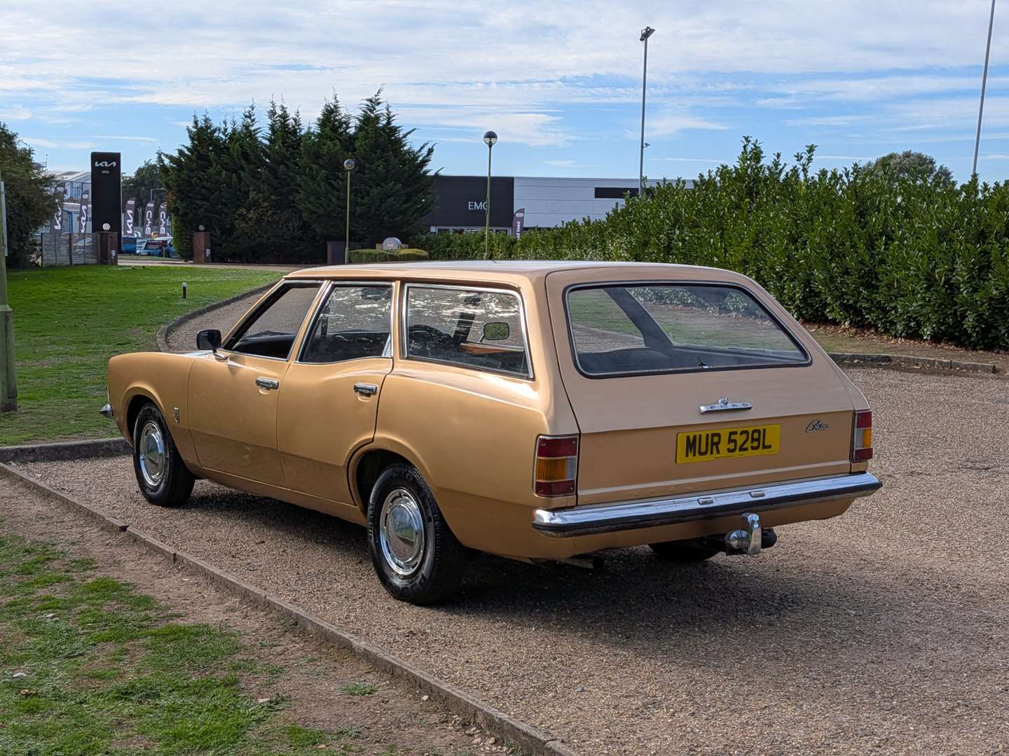 <p>1973 FORD CORTINA 1600L MK3</p>