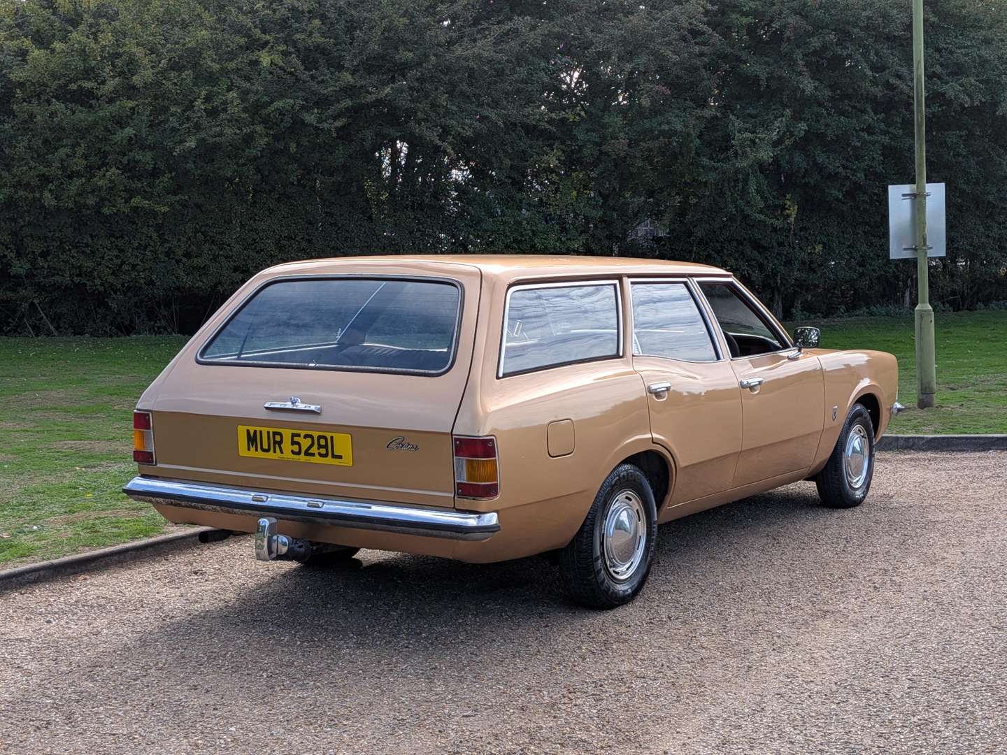 <p>1973 FORD CORTINA 1600L MK3</p>