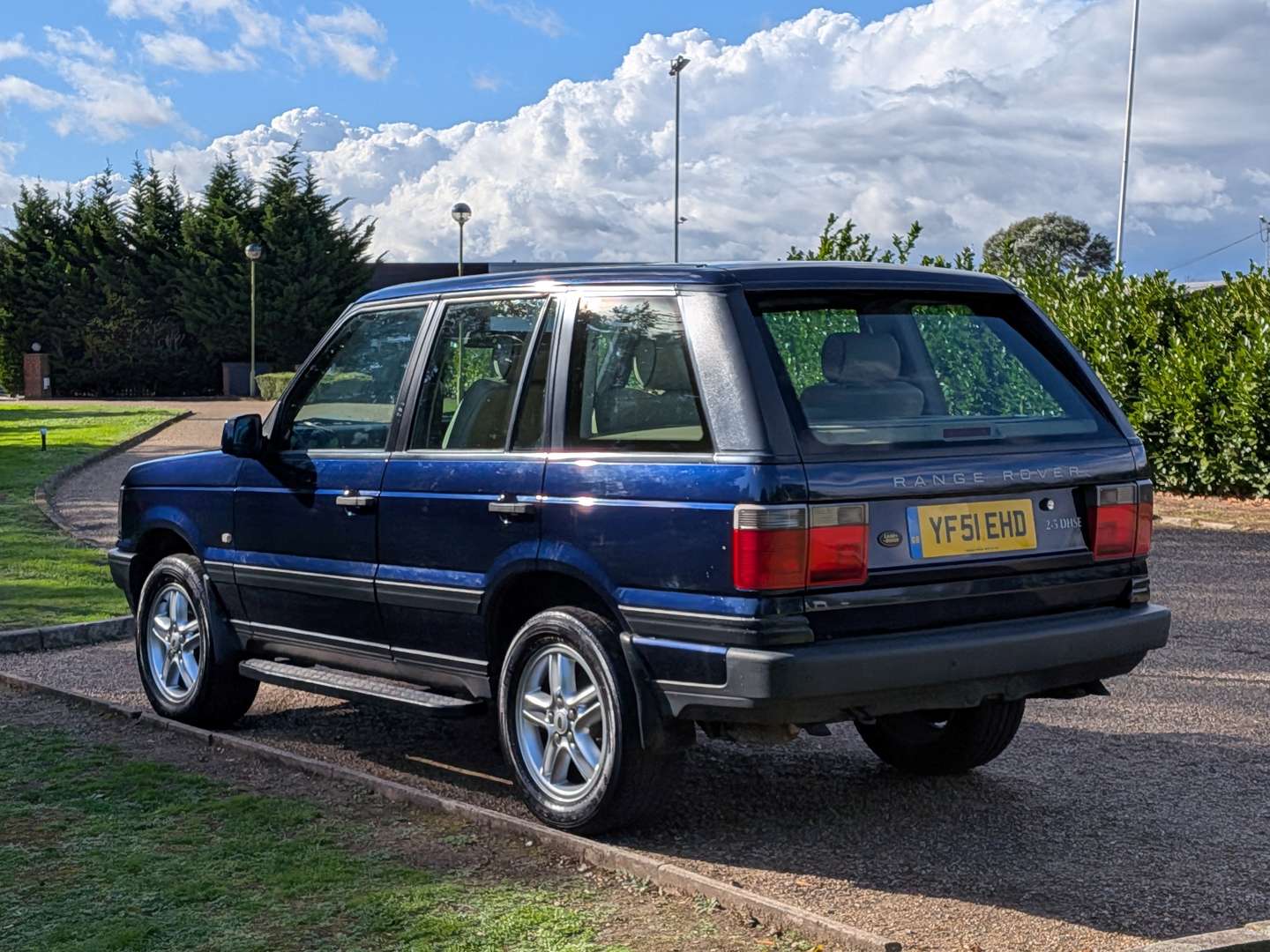 <p>2001 RANGE ROVER P38 DHSE AUTO</p>