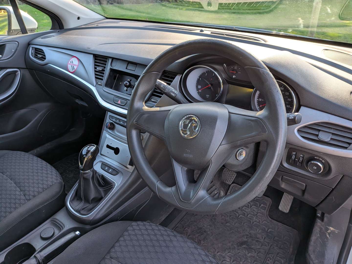 <p>2017 VAUXHALL ASTRA CDTI ‘POLICE’</p>