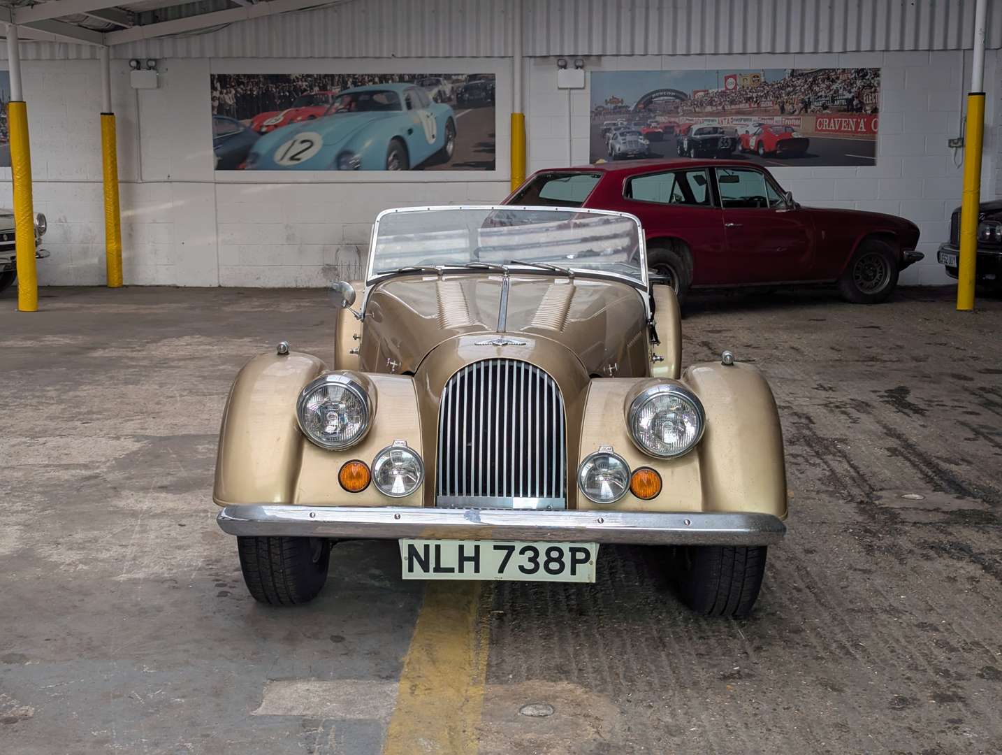 <p>1976 MORGAN PLUS 8 - 2,300 MILES AND ONE OWNER FROM NEW</p>