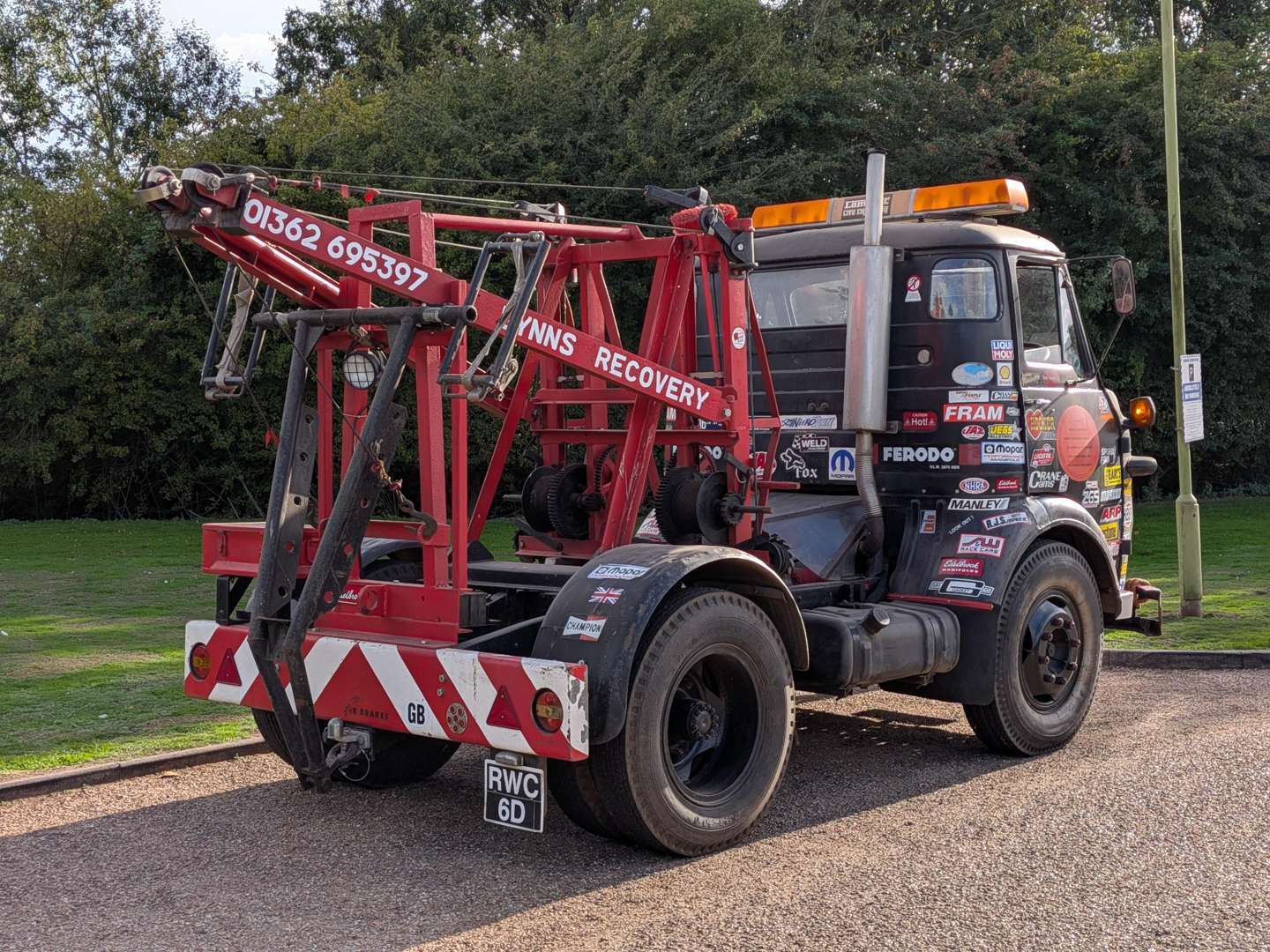 <p>1966 COMMER QX MAXILOAD RECOVERY</p>