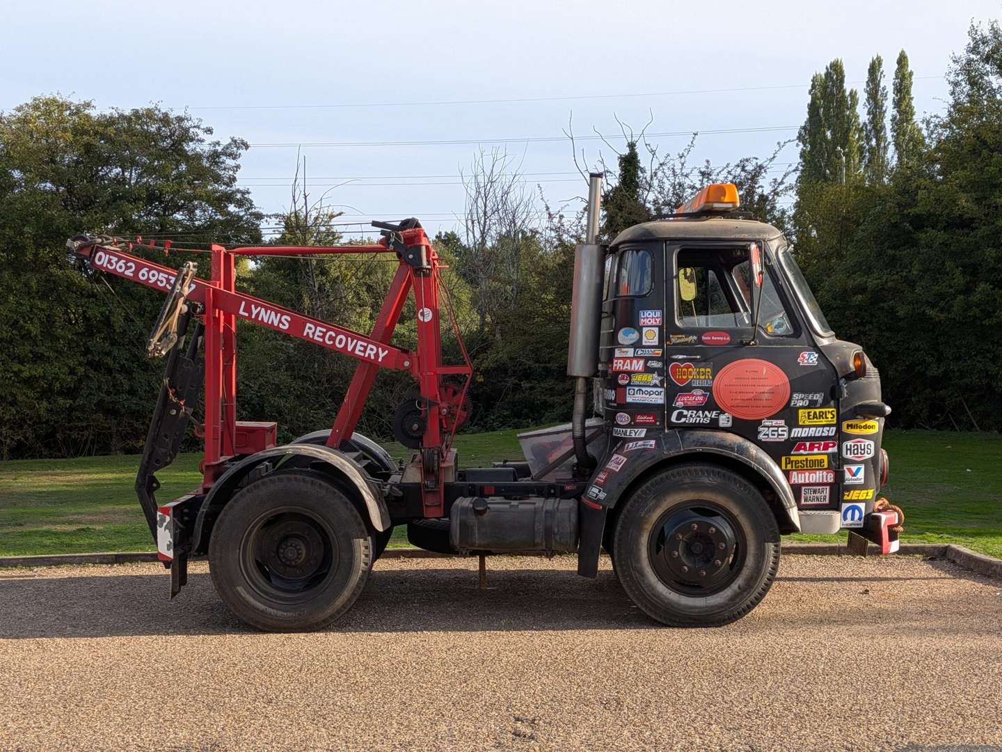 <p>1966 COMMER QX MAXILOAD RECOVERY</p>